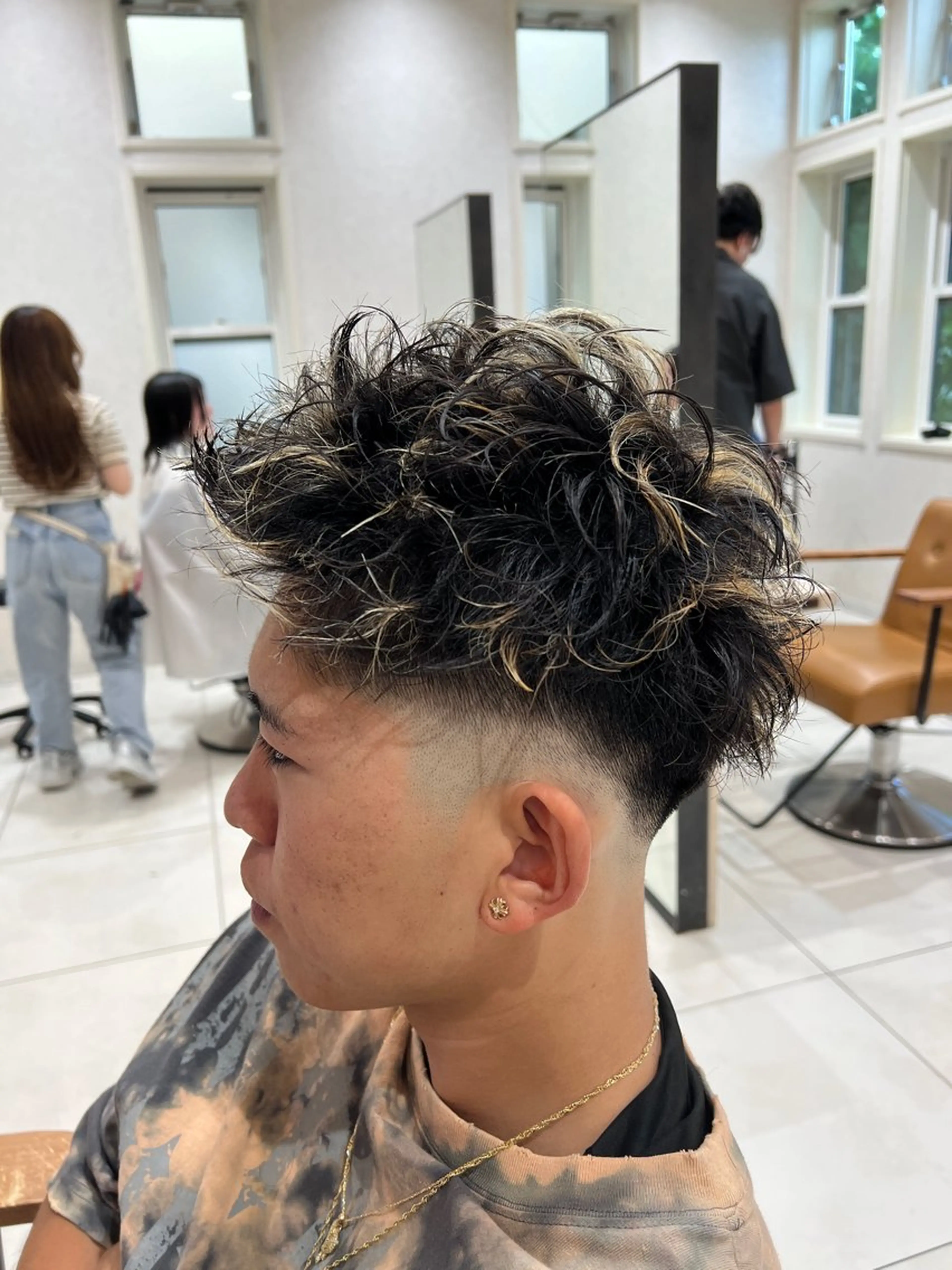 メンズ カット メンズ特化フェザー パーマ🚗タケシのヘアスタイル