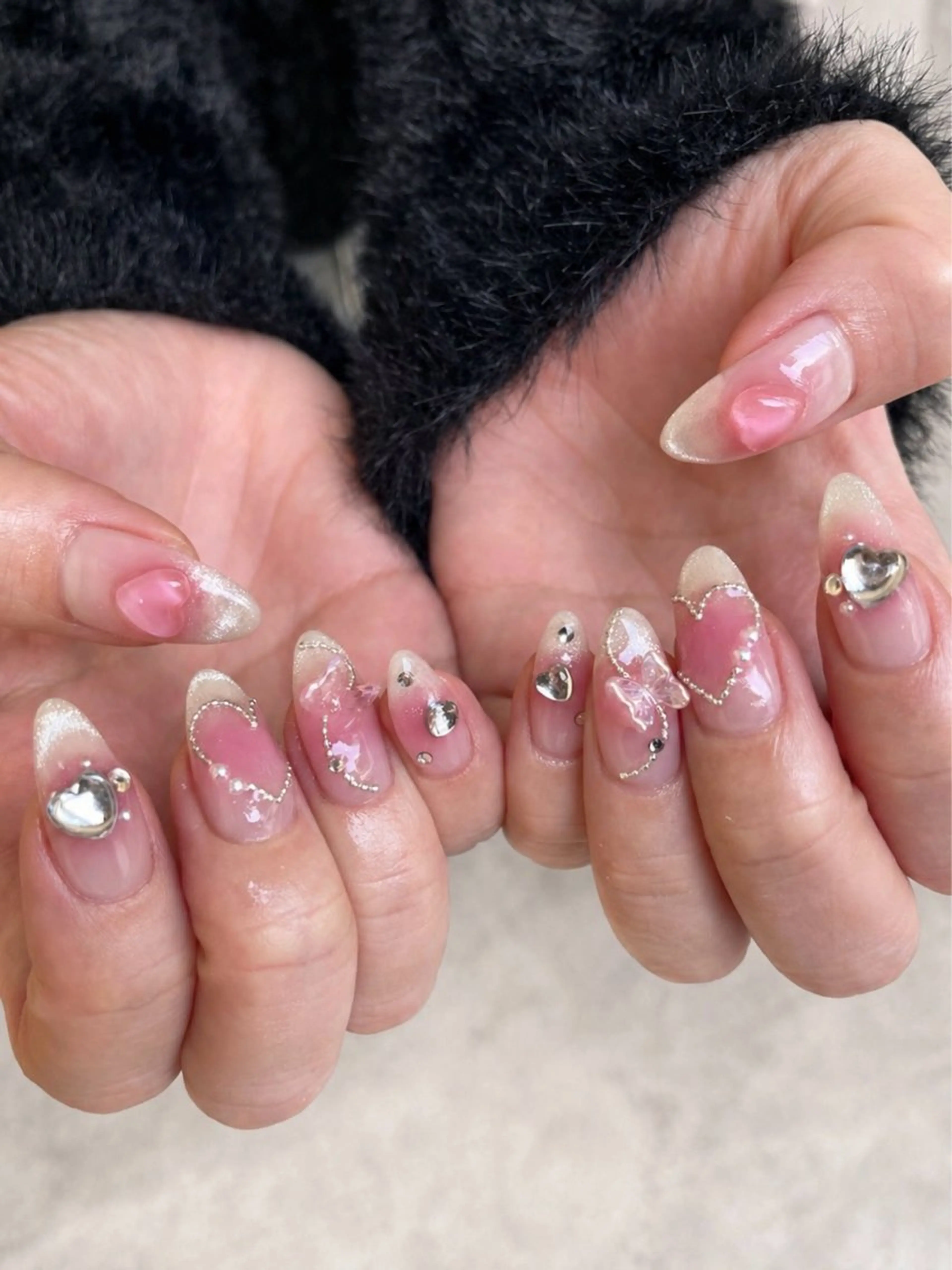 ネイル ハンドネイル Hisaka Mikiのネイルデザイン