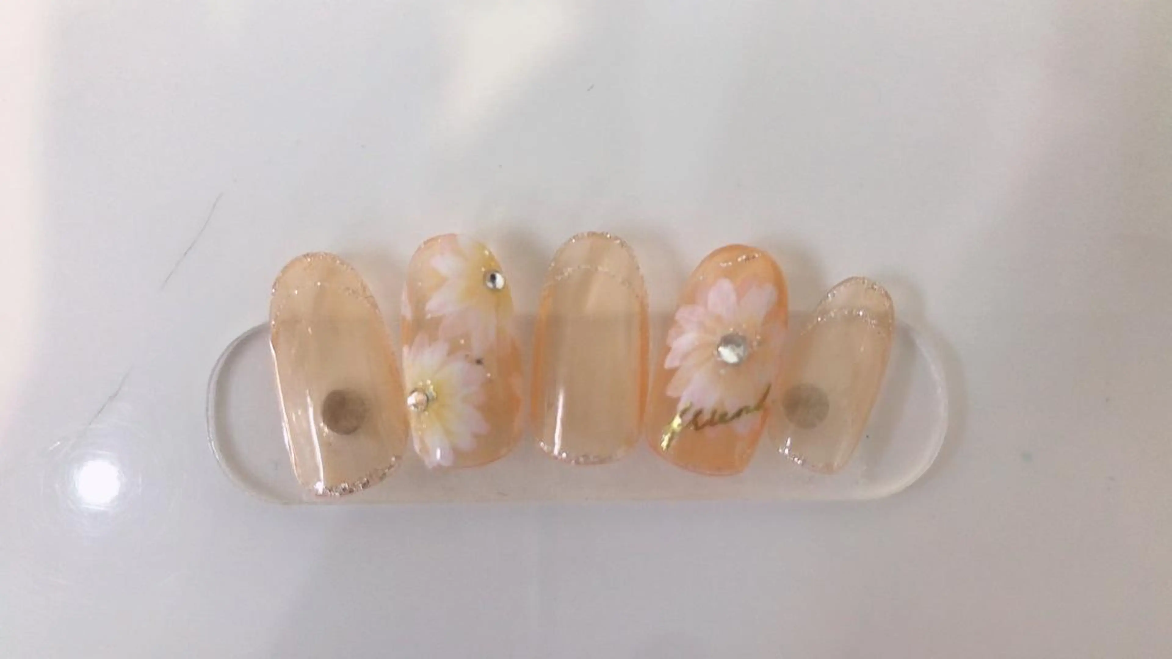 ネイル フラッシュネイル フットネイル フレンチネイル ジェルネイル ガラスフレンチ brilliant s.kのネイルデザイン