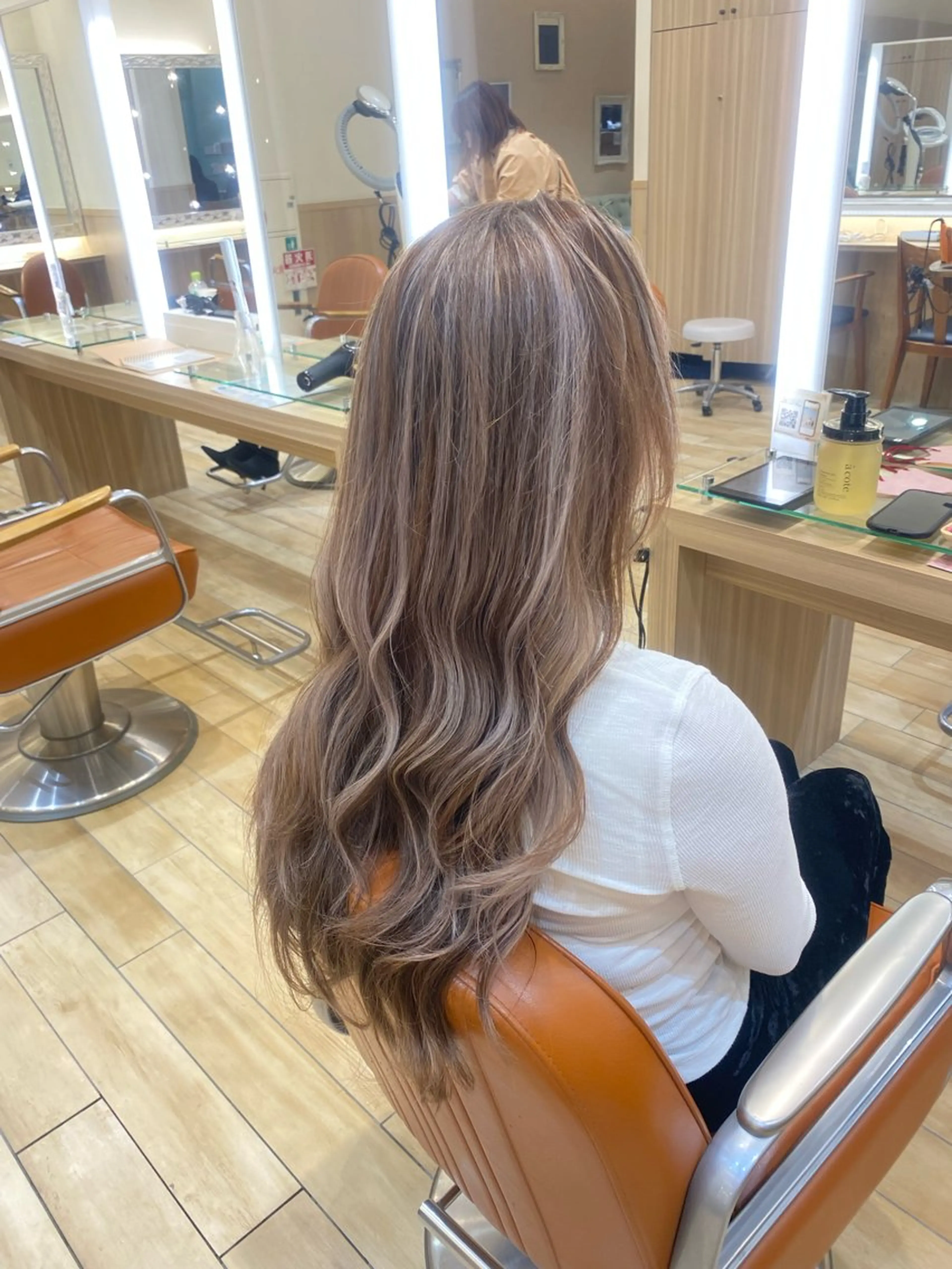 ロング カラー ヘアカラー トリートメント 新宿メンズパーマ ヨモギダのヘアスタイル