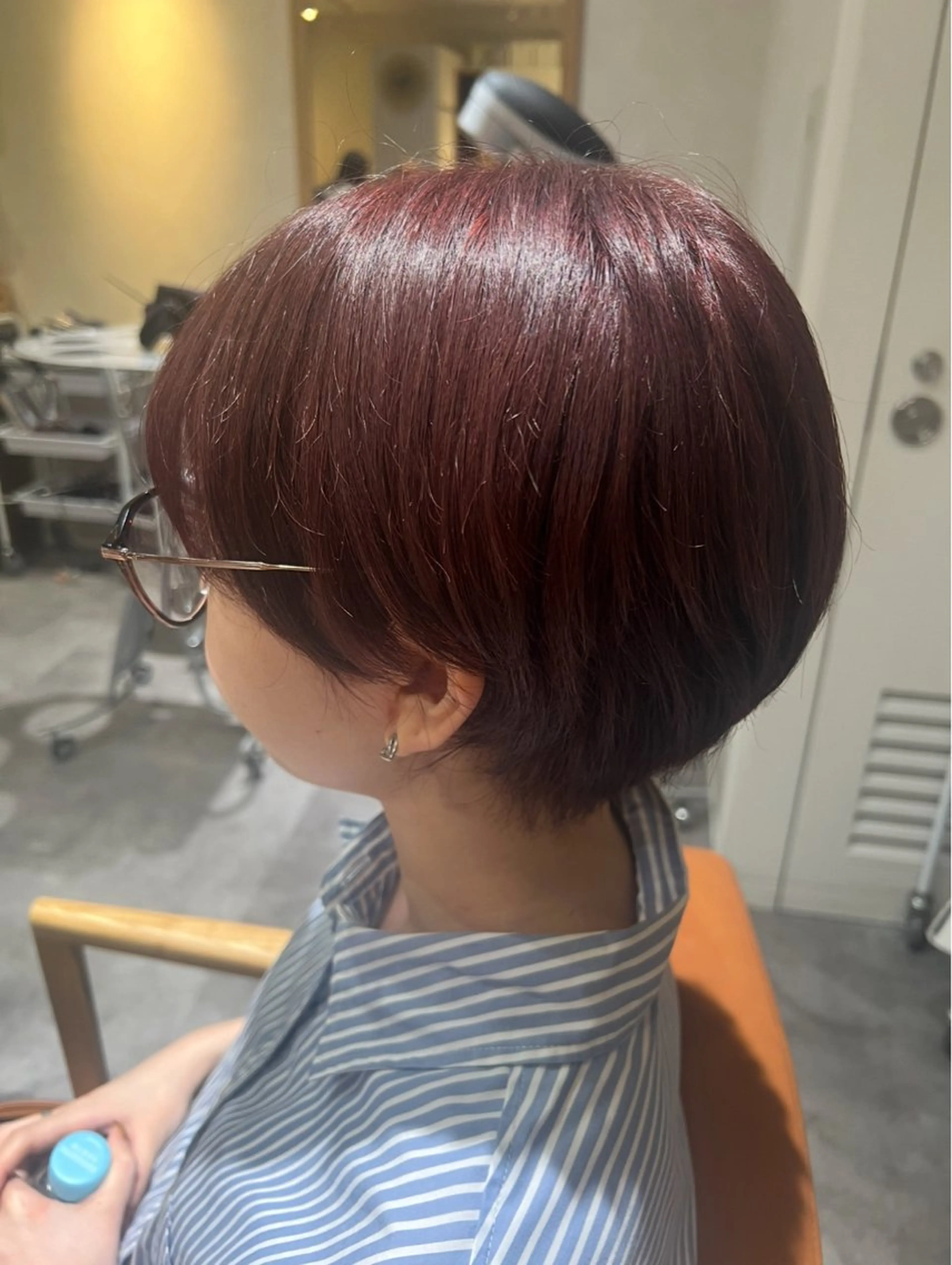 ショート カラー ボルドーカラー ショートヘア カット ヘアカラー 笠原 裕貴のヘアスタイル