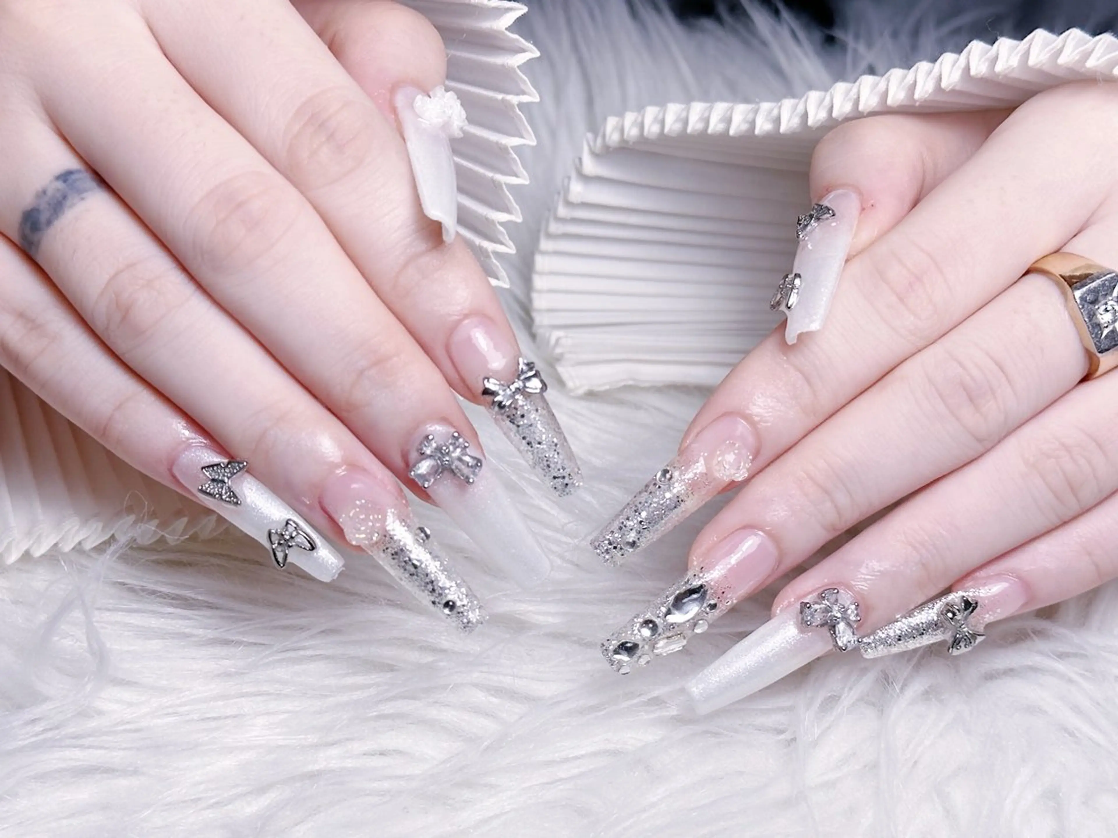 ネイル ☁️Minmin Tsuki💙🩵のネイルデザイン