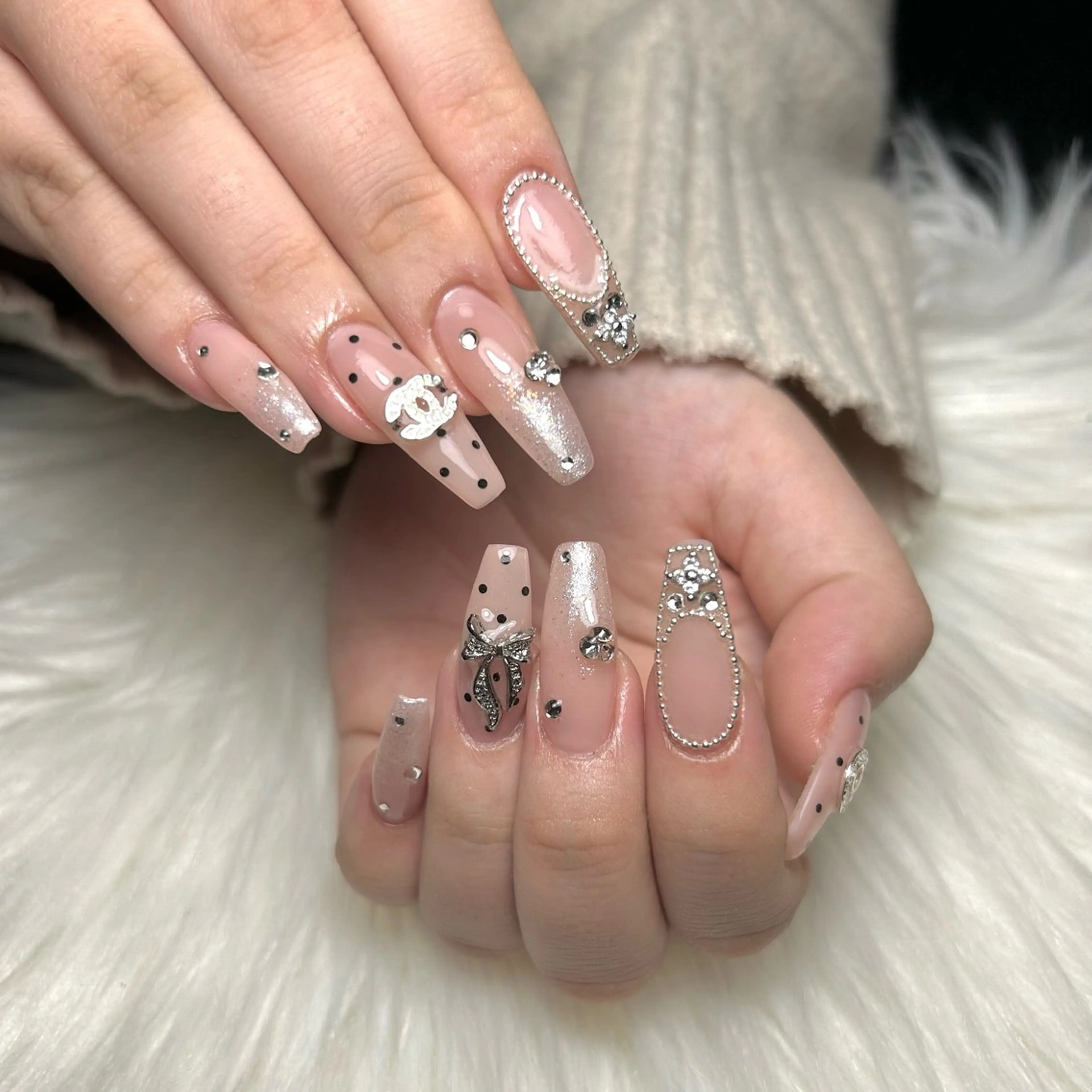 ネイル moumou nailのネイルデザイン