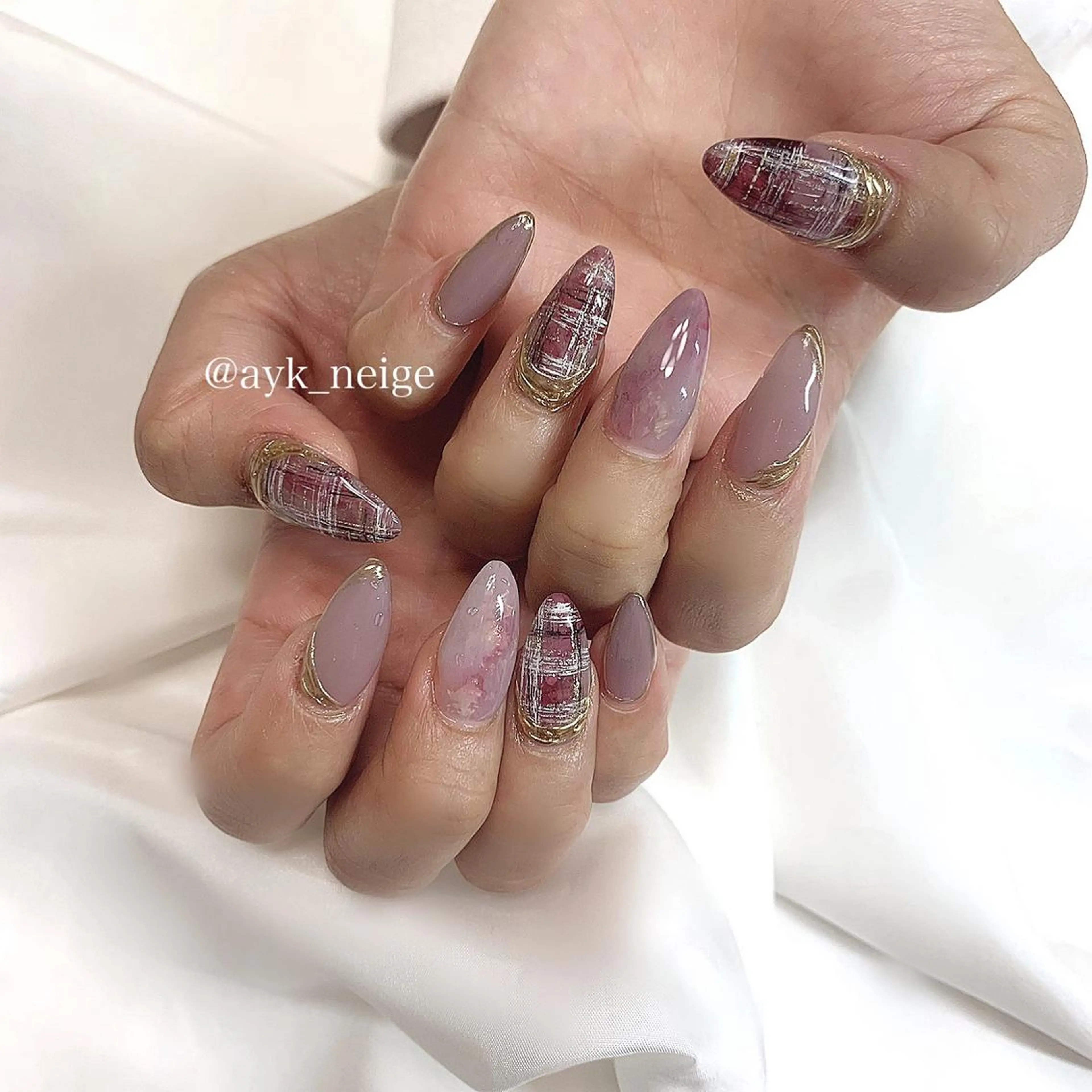 ネイル オーロラネイル フットネイル ハート キラキラネイル 韓国ネイル n'eige nail所属・大谷 綾香のネイルデザイン