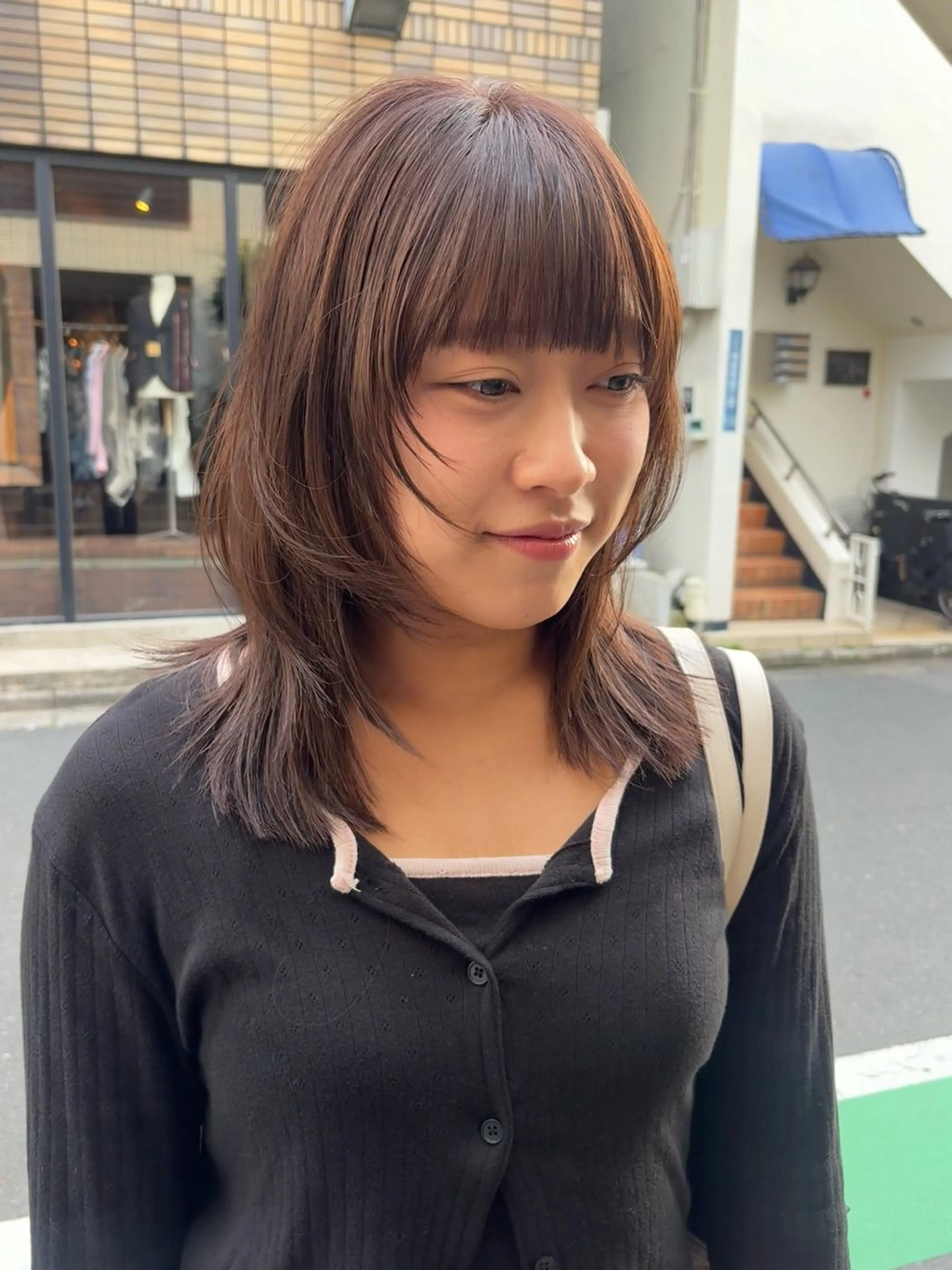 ミディアム カラー パーマ カット ヘアカラー レイヤー/透明感/ ブリーチなし/わかなのヘアスタイル