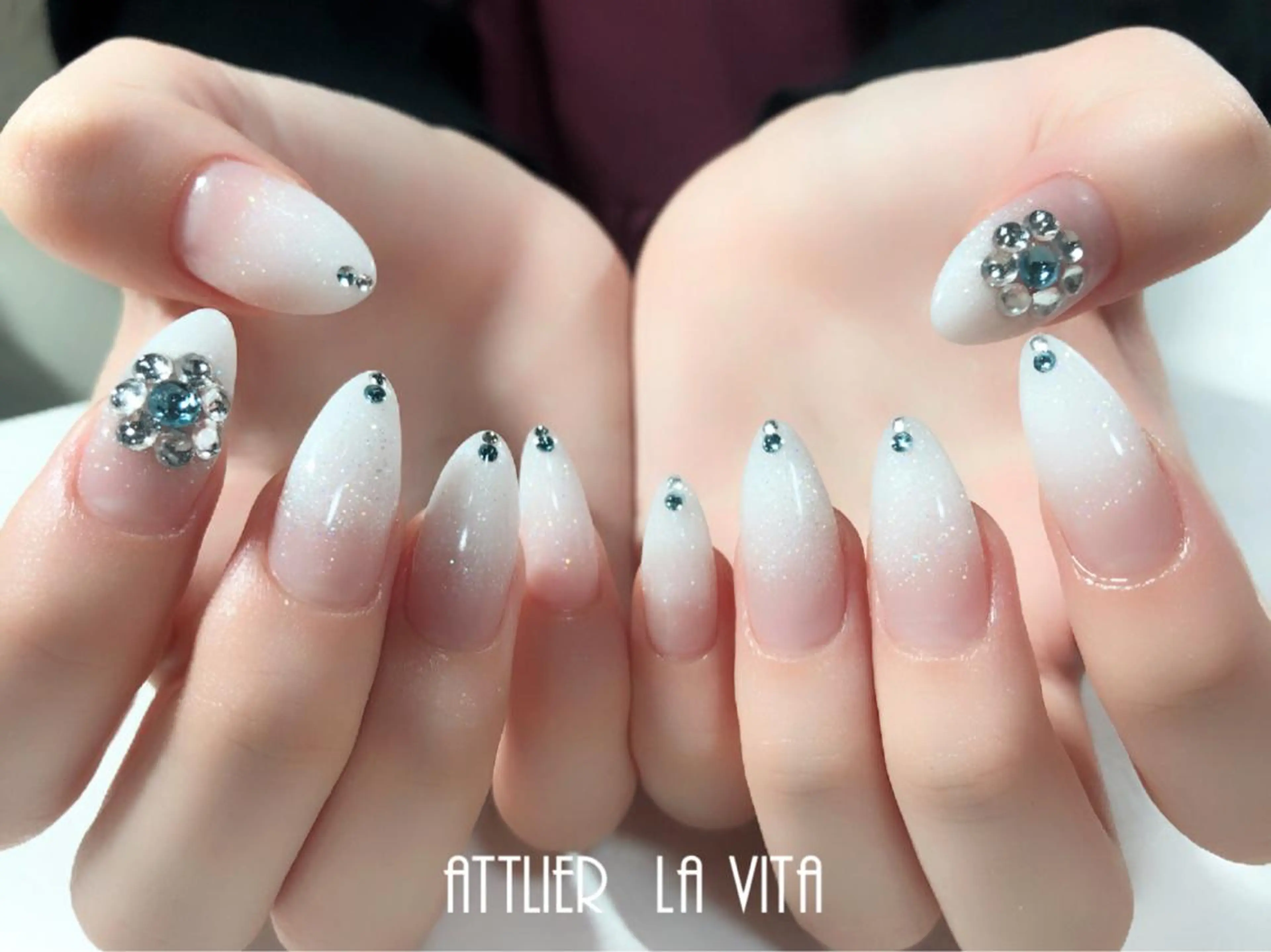 ネイル ラメ(グリッター) ハンドネイル lavita. mimuraのネイルデザイン