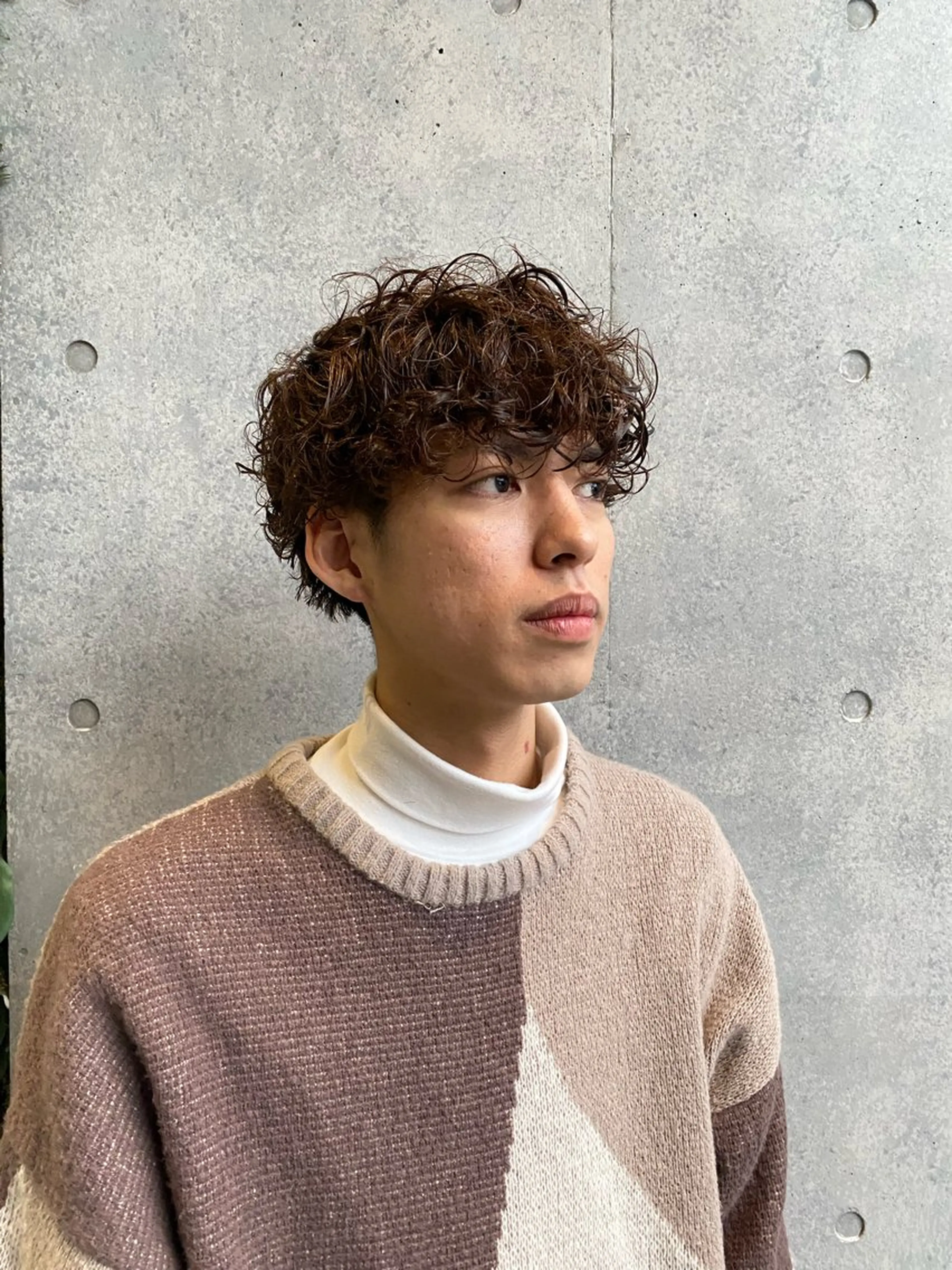 ミディアム カット パーマ 似合わせパーマ 渡辺尚暉のヘアスタイル