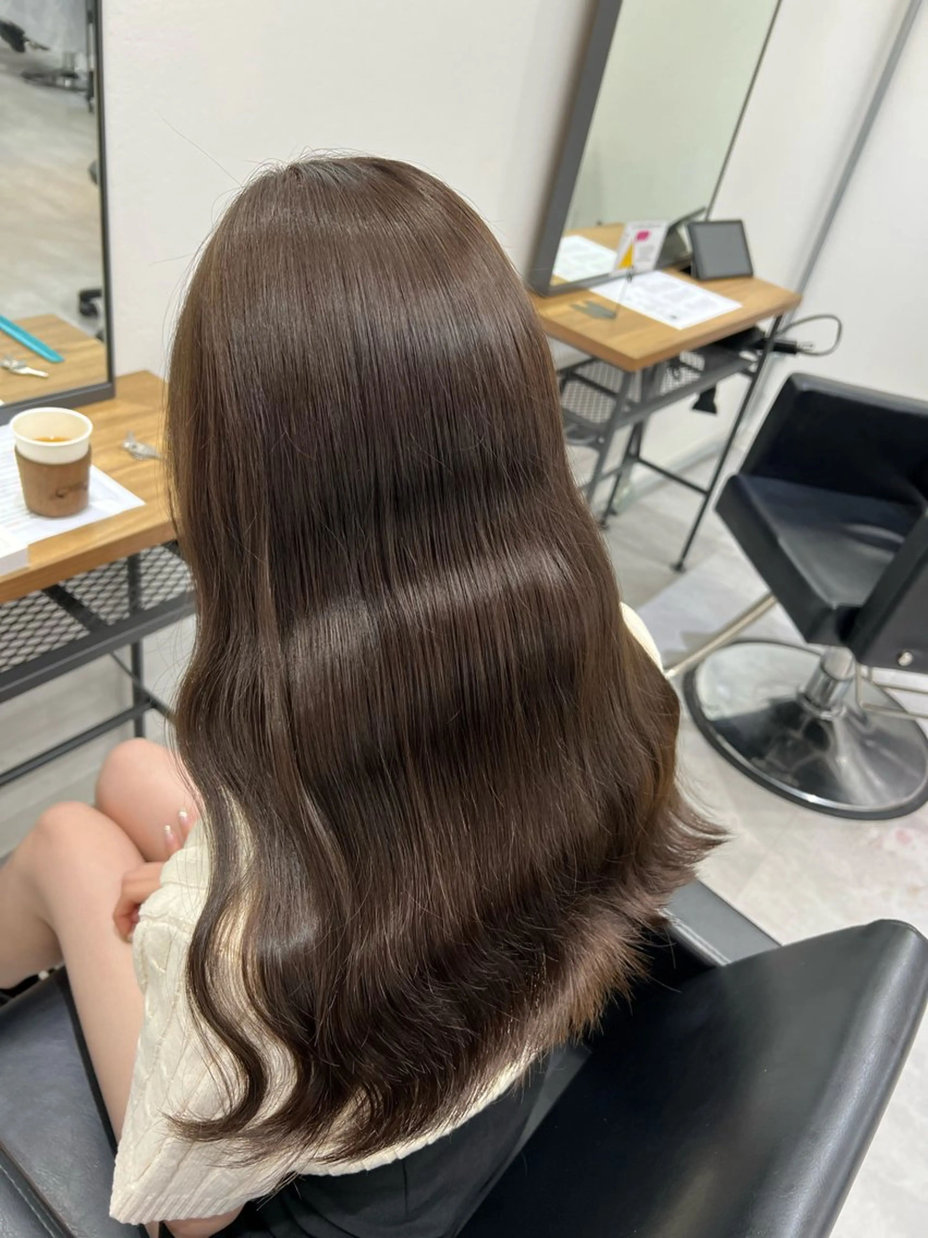 ロング カラー アッシュ ブラウンカラー 透明感カラー ショート/ウルフ カットモデル募集のヘアスタイル