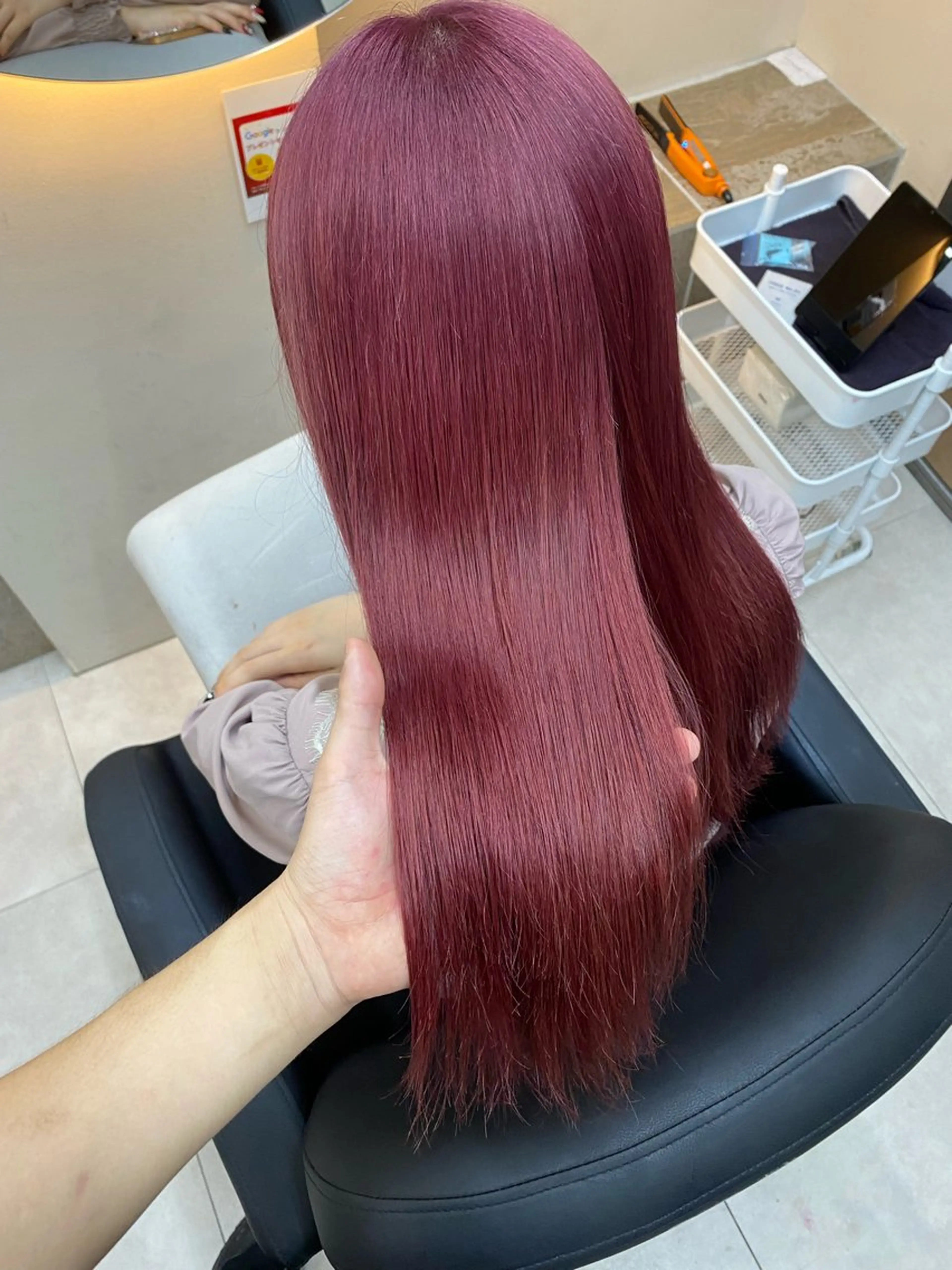 セミロング カラー ピンクカラー カット ヘアカラー 「似合わせ/髪質改善 《ワタル》」のヘアスタイル