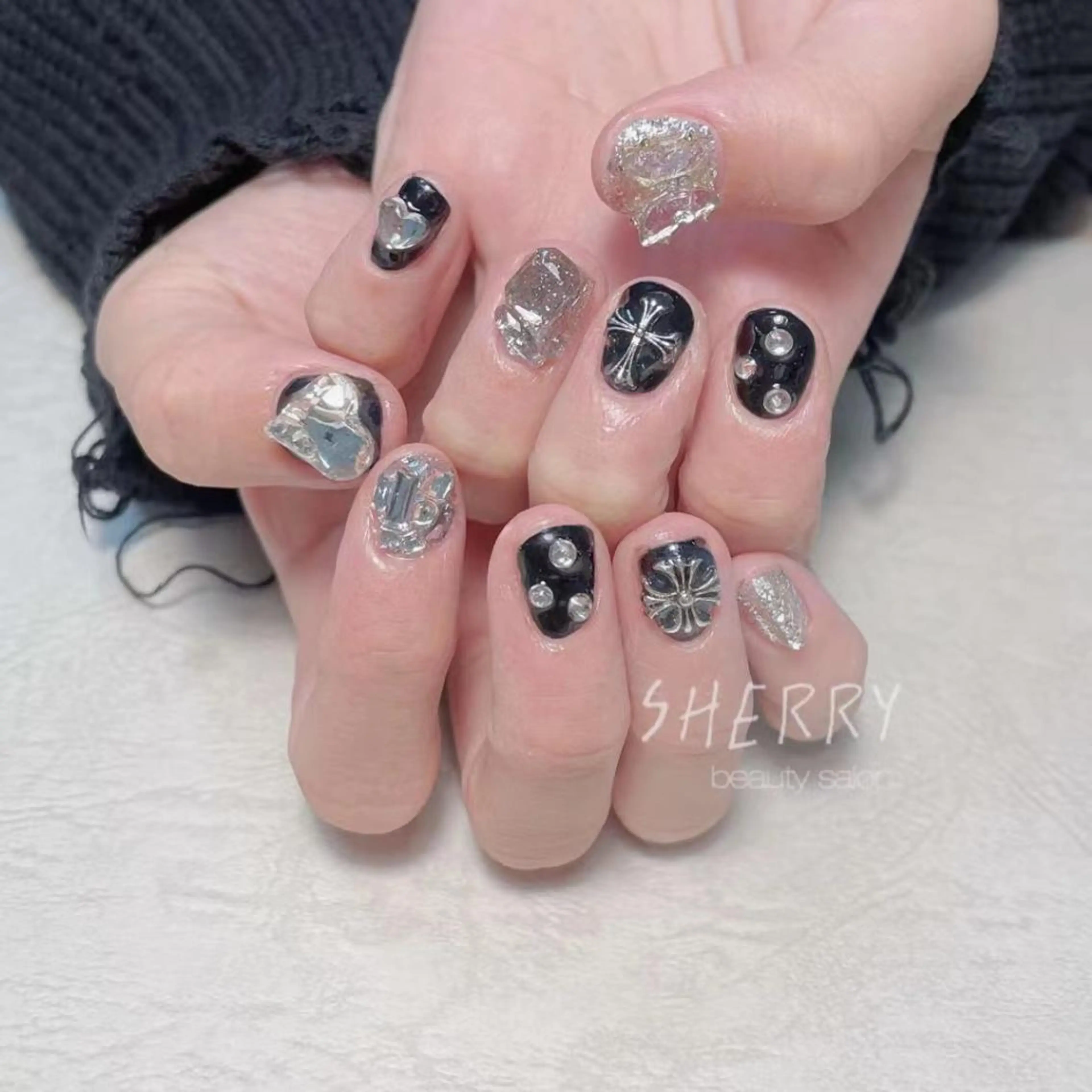 ネイル moe自宅ネイルサロン所属・萌 自宅ネイルサロンのネイルデザイン