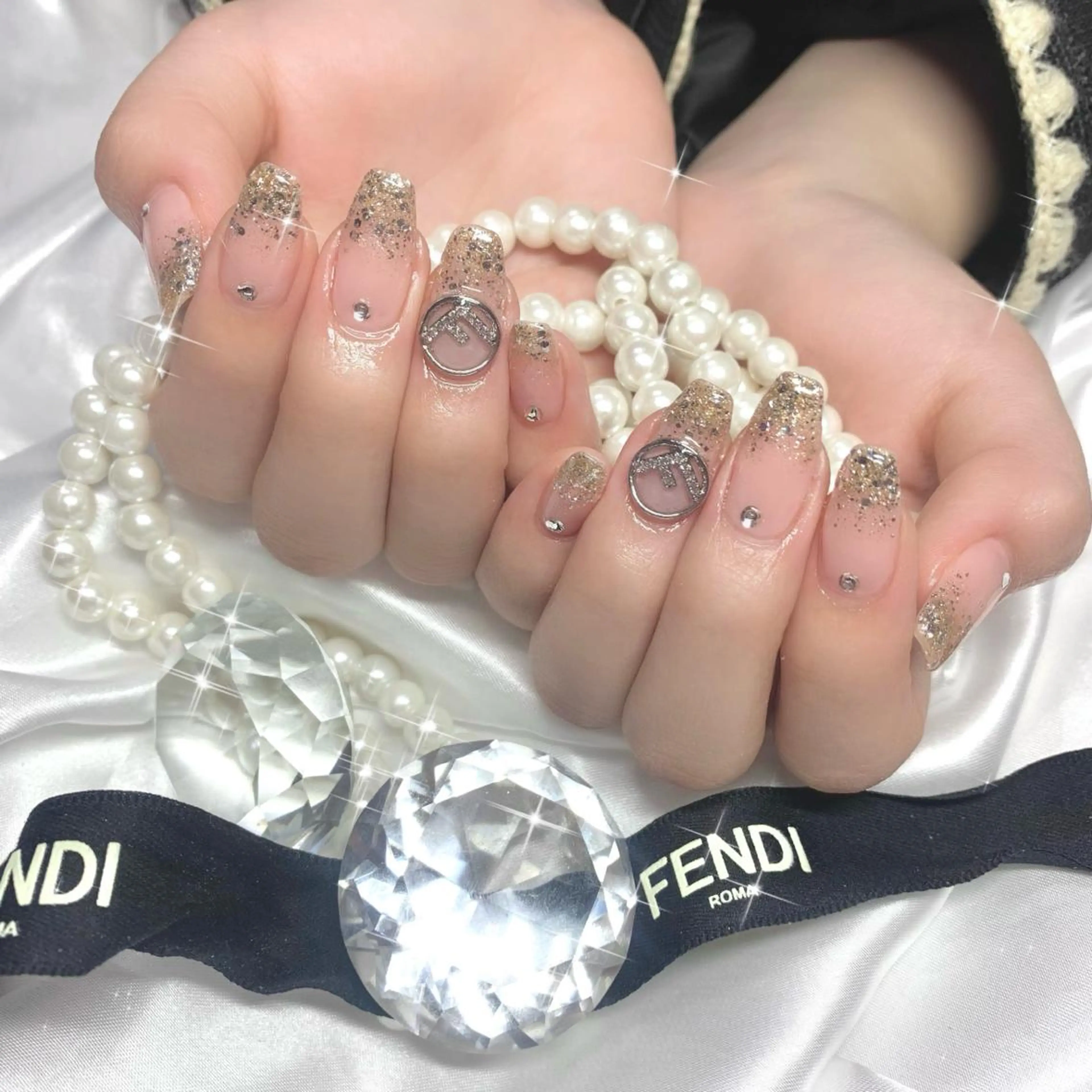 ネイル élu by Noriko 前原のネイルデザイン