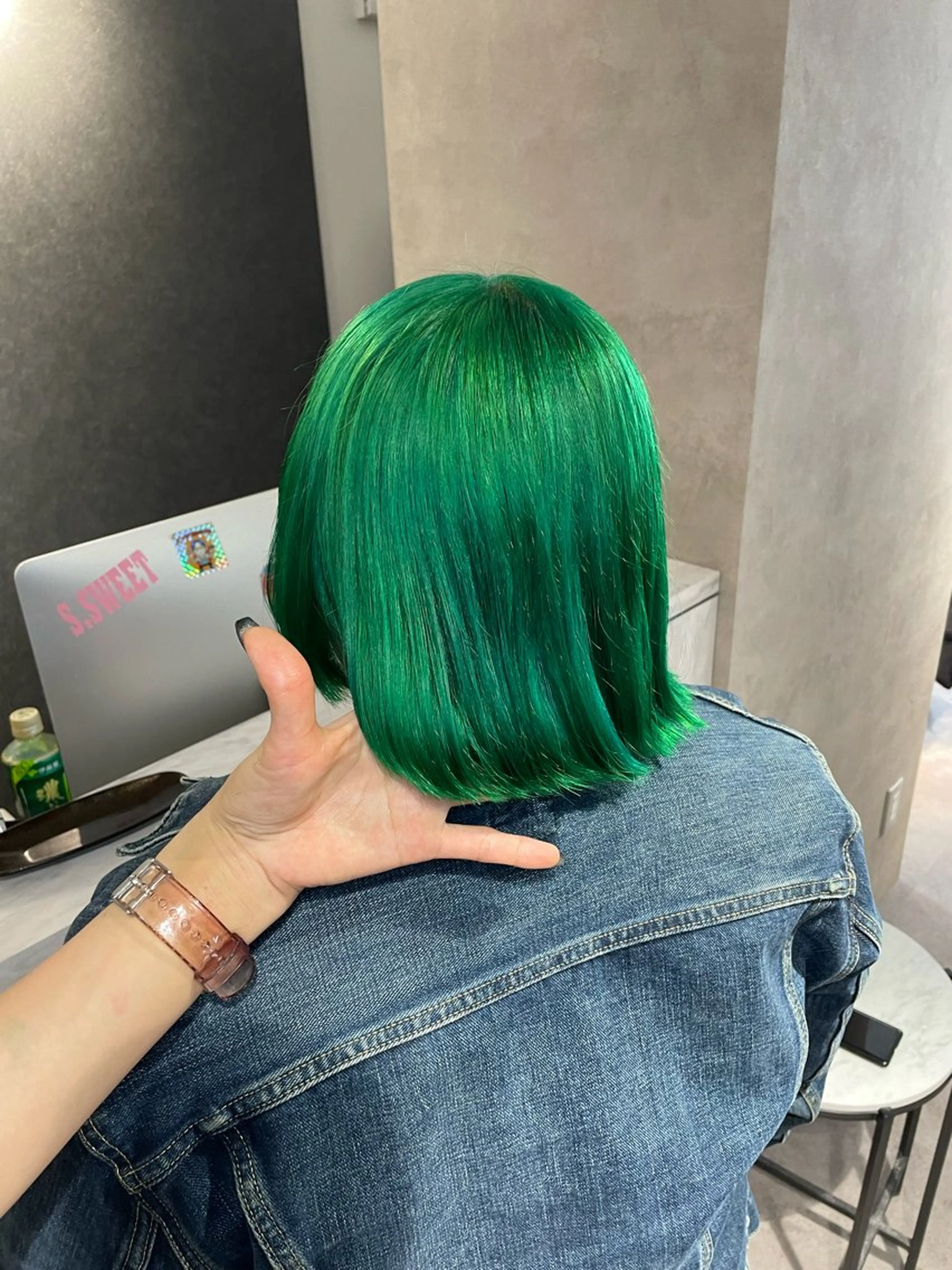 ミディアム カラー ヘアカラー トリートメント 🩵ハイトーン/ レイヤーYUZU🩵のヘアスタイル