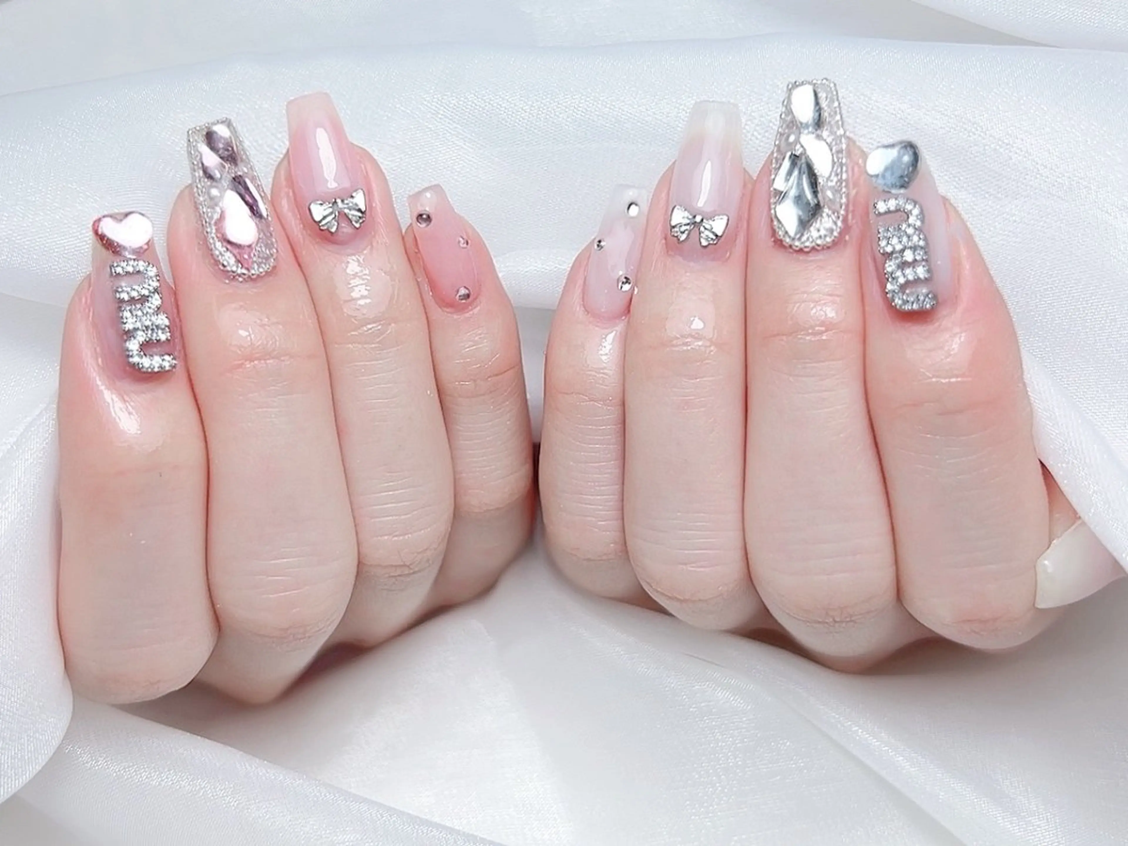 ネイル M🌷nail 長さだし専門店のネイルデザイン