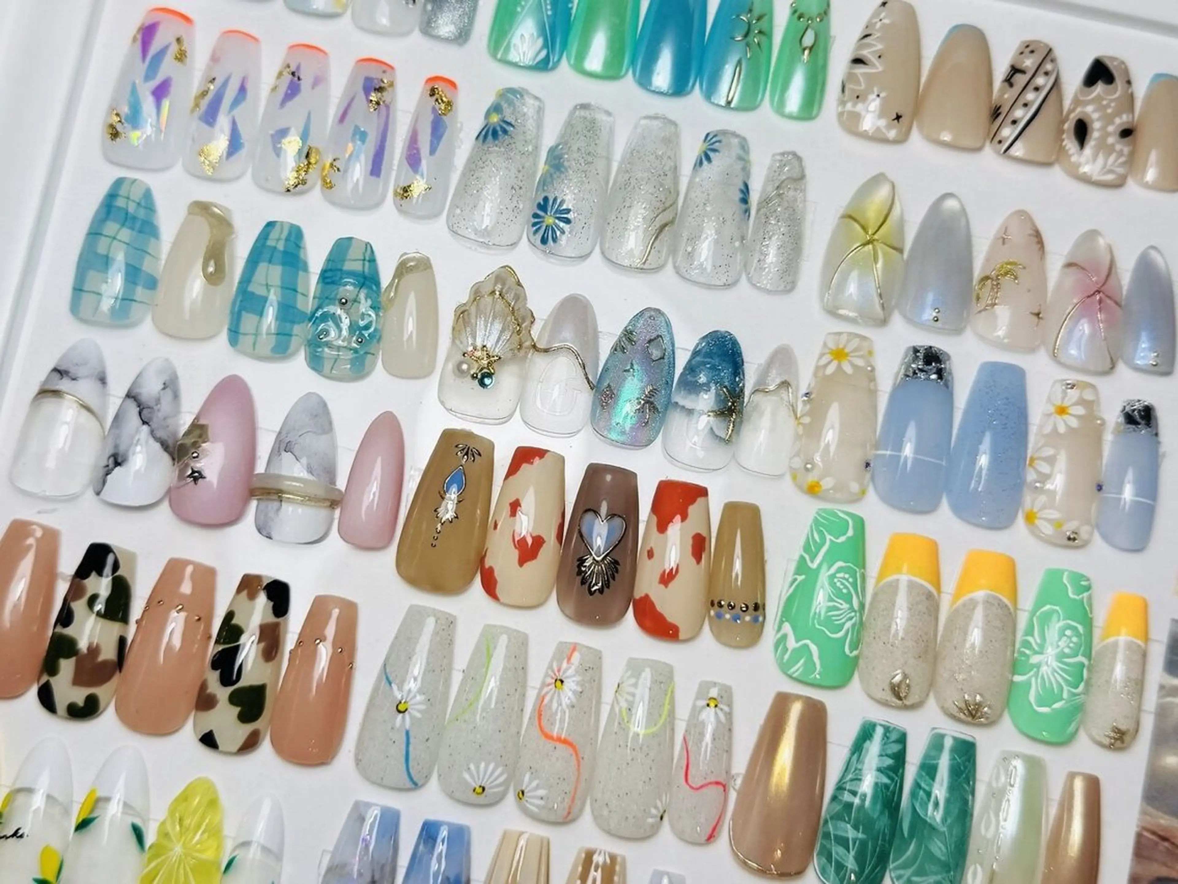 ネイル 韓国ネイル 夏ネイル ワンホンネイル ハンドネイル Mnailsalon フィルイン対応サロンのネイルデザイン