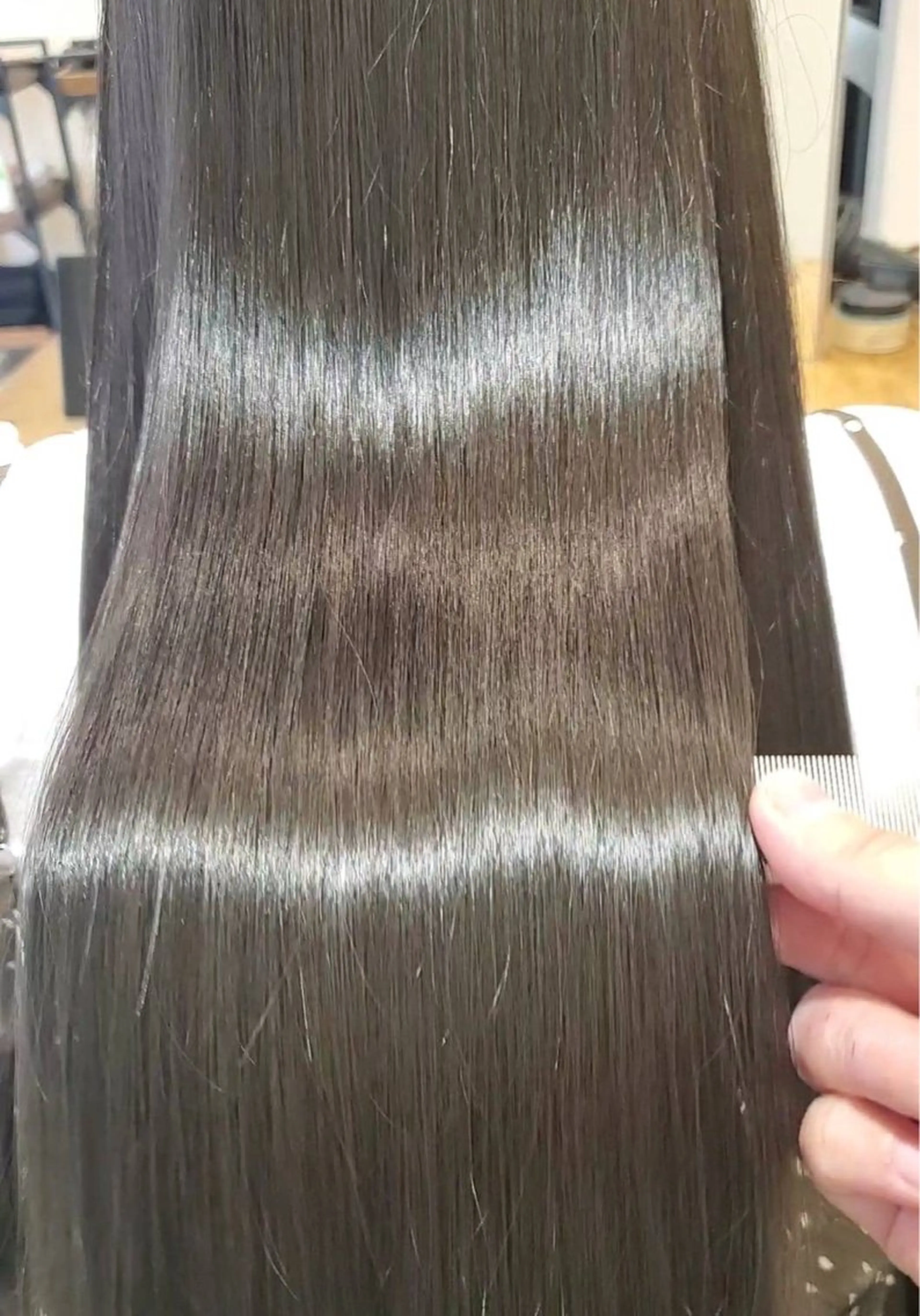 👑髪質改善👑カット+ミネコラトリートメント+炭酸スパの写真