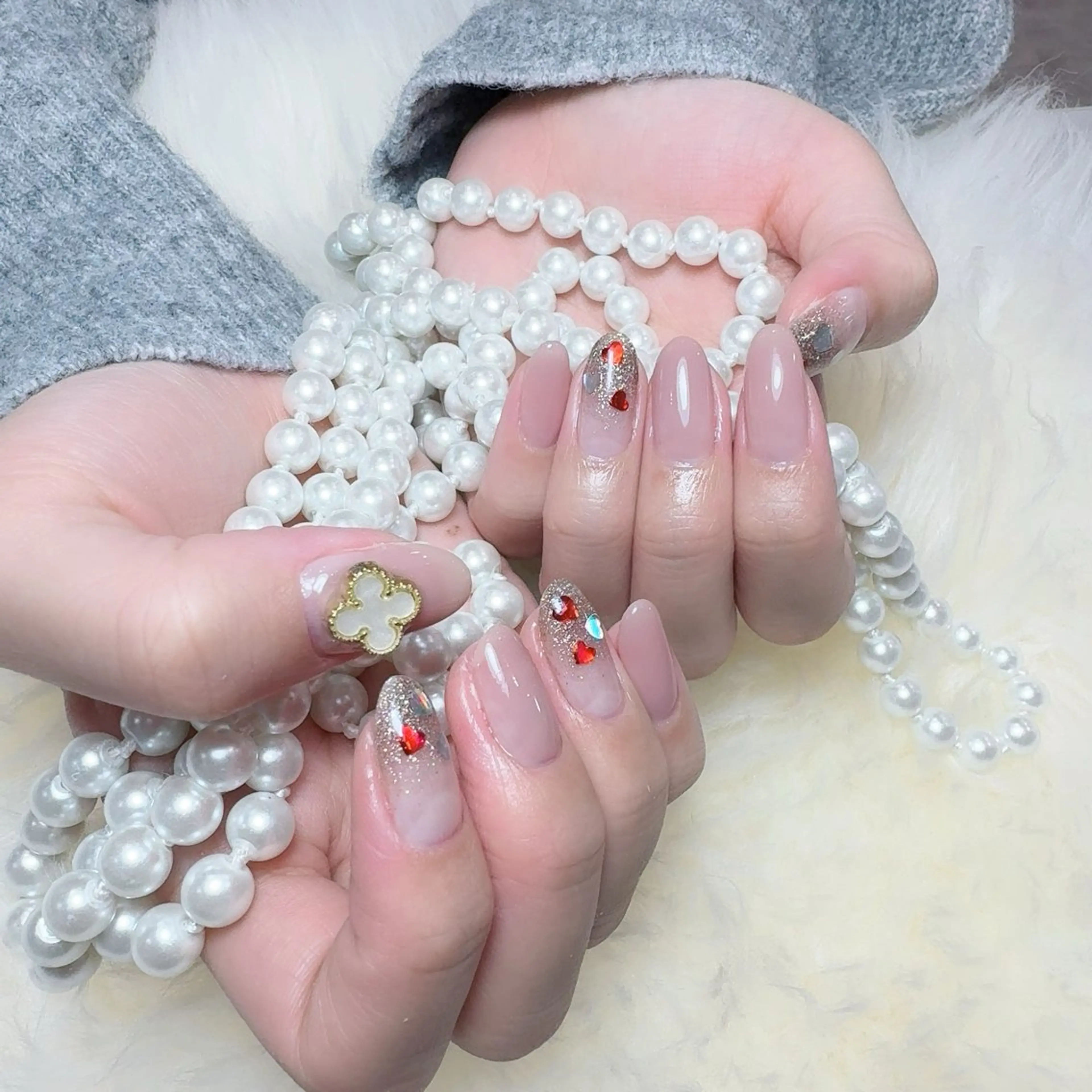 ネイル アートネイル フラッシュネイル フレンチネイル ジェルネイル ガラスフレンチ ハンドネイル You&Me Yukiのネイルデザイン