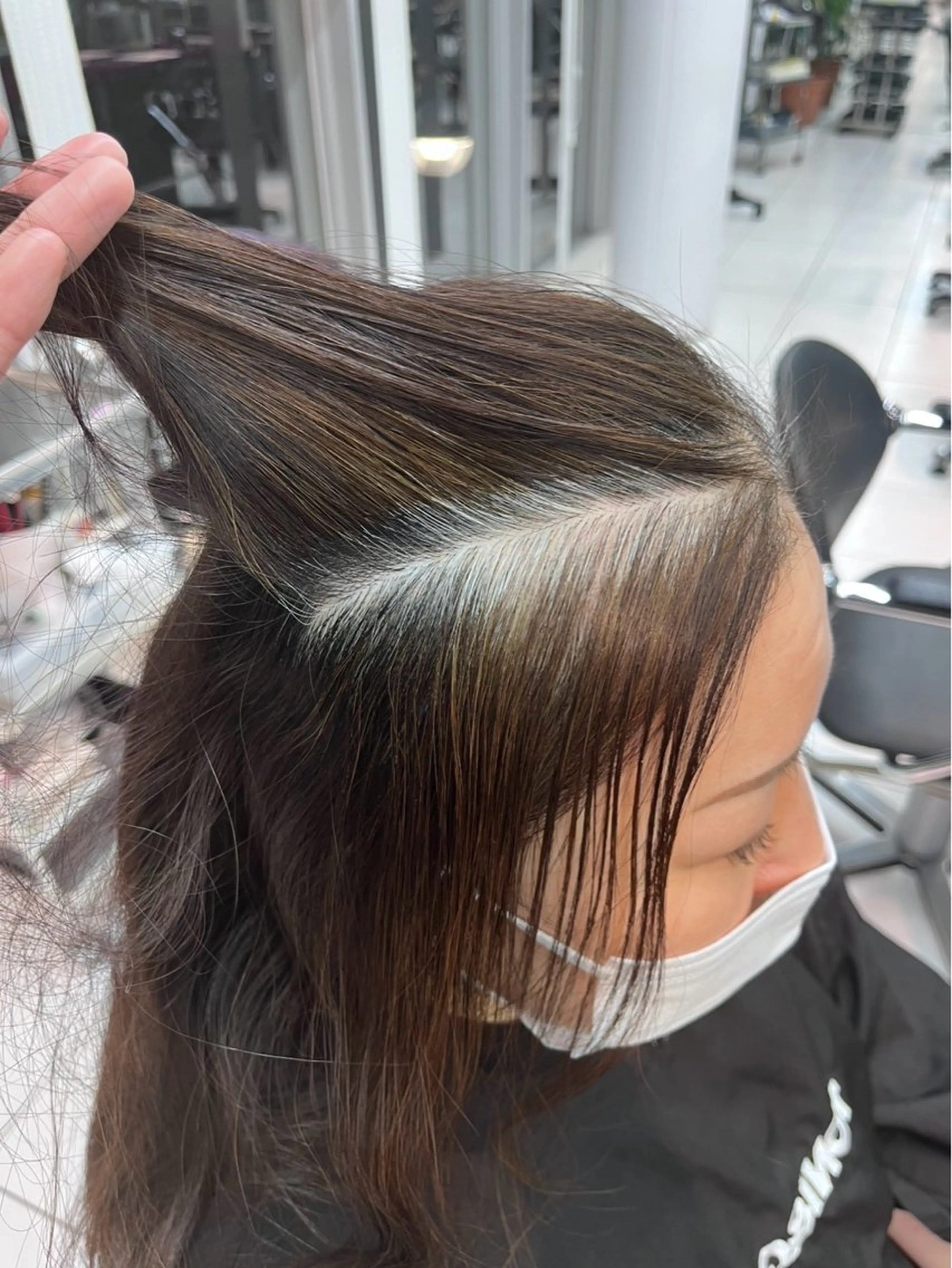 セミロング はにいレイヤーカット モデル募集中のヘアスタイル