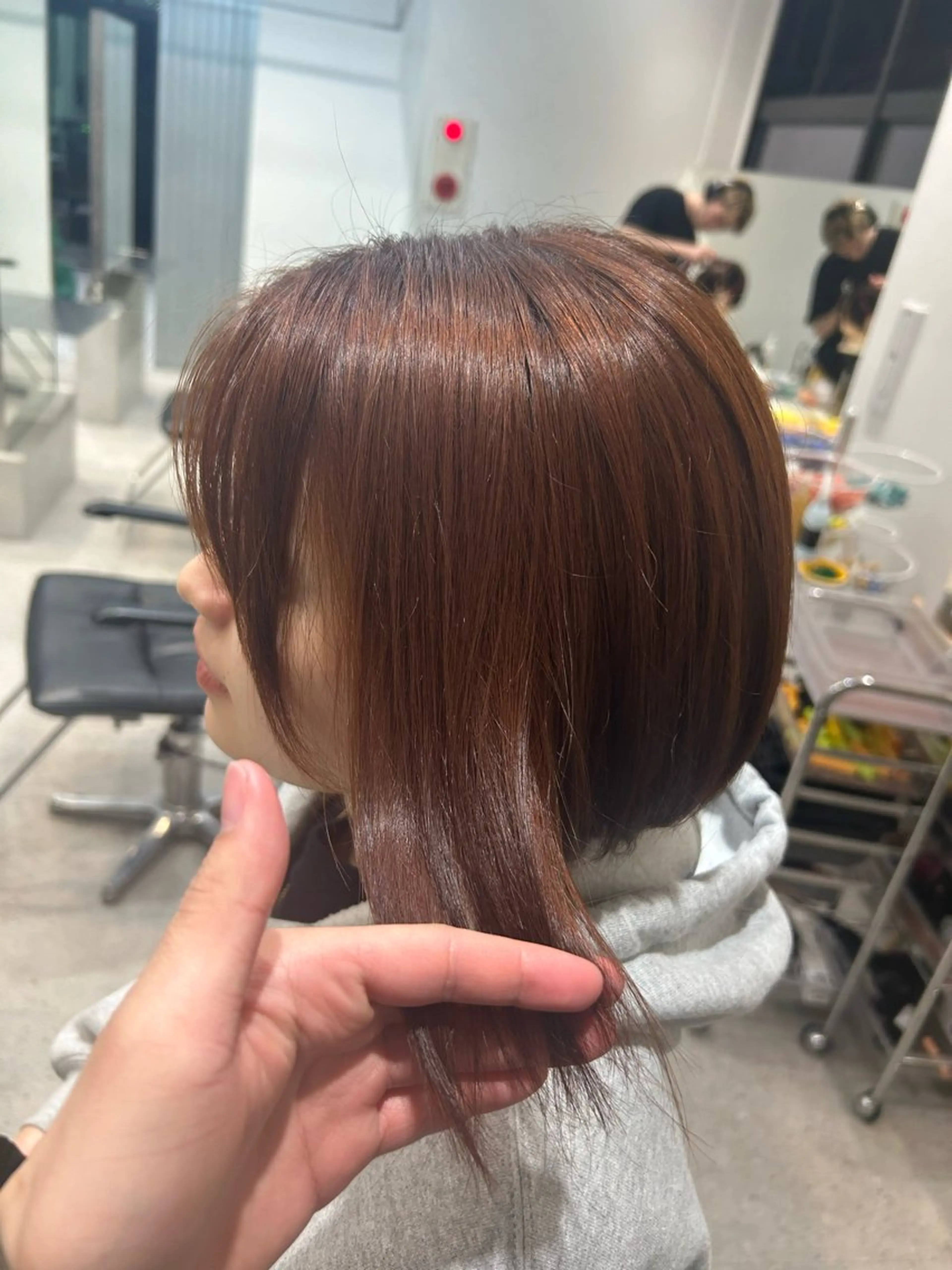 ミディアム カラー fifth 安次富　泰雅のヘアスタイル