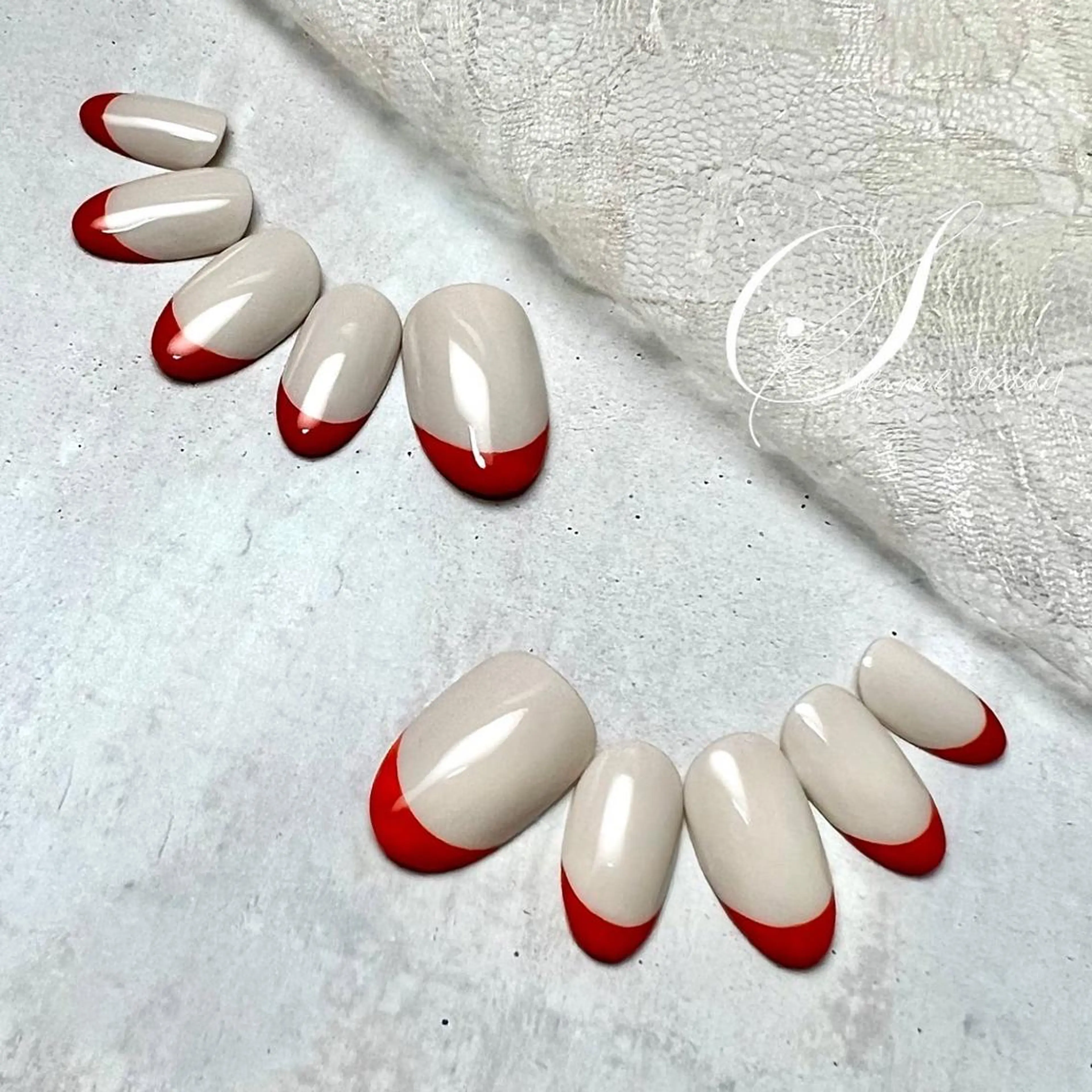 ネイル 成人式 フレンチネイル ジェルネイル 持ち込み シンプルネイル ハンドネイル ステラ marikominoのネイルデザイン