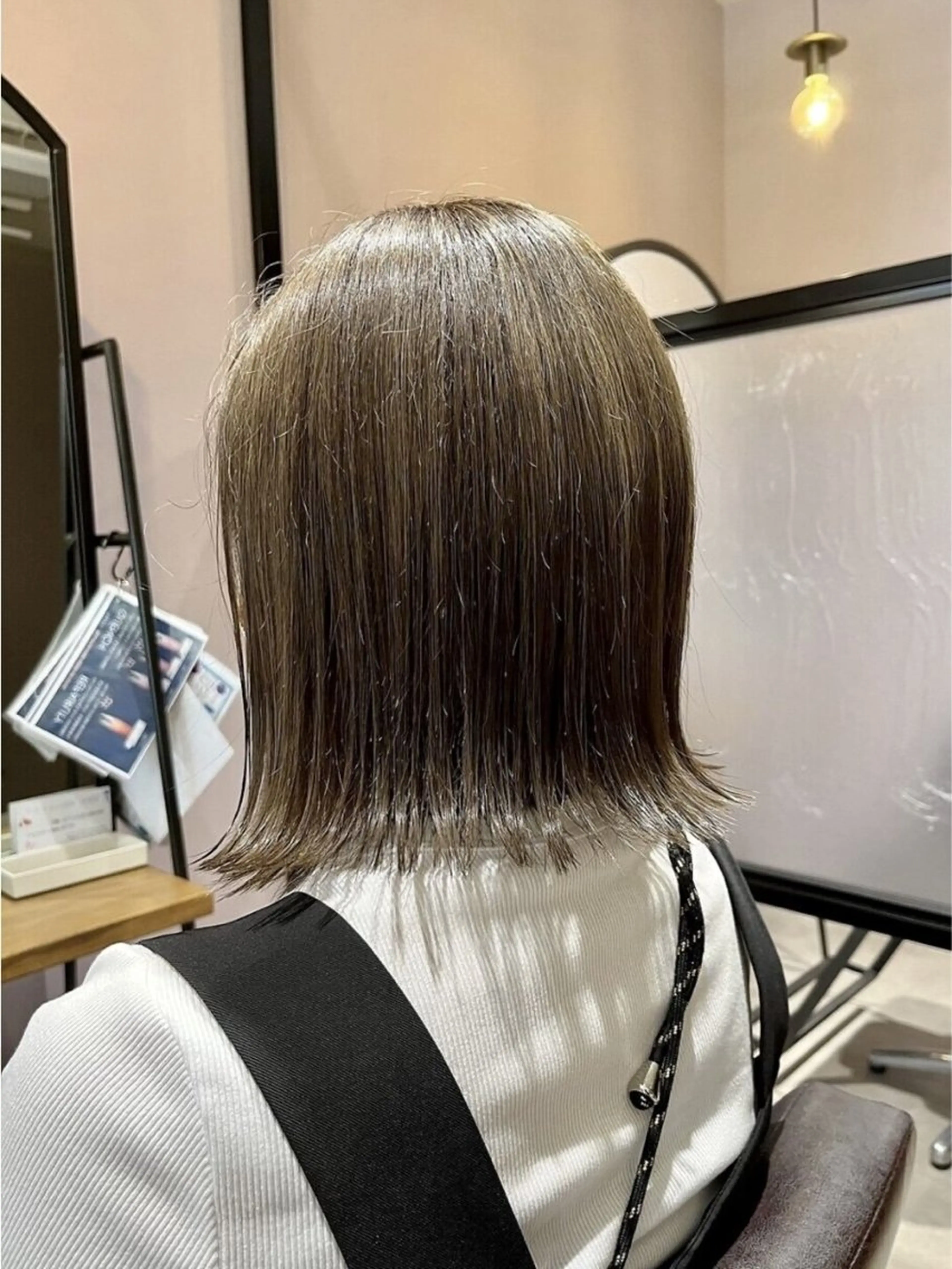 カラー 西原 愛紗のヘアスタイル