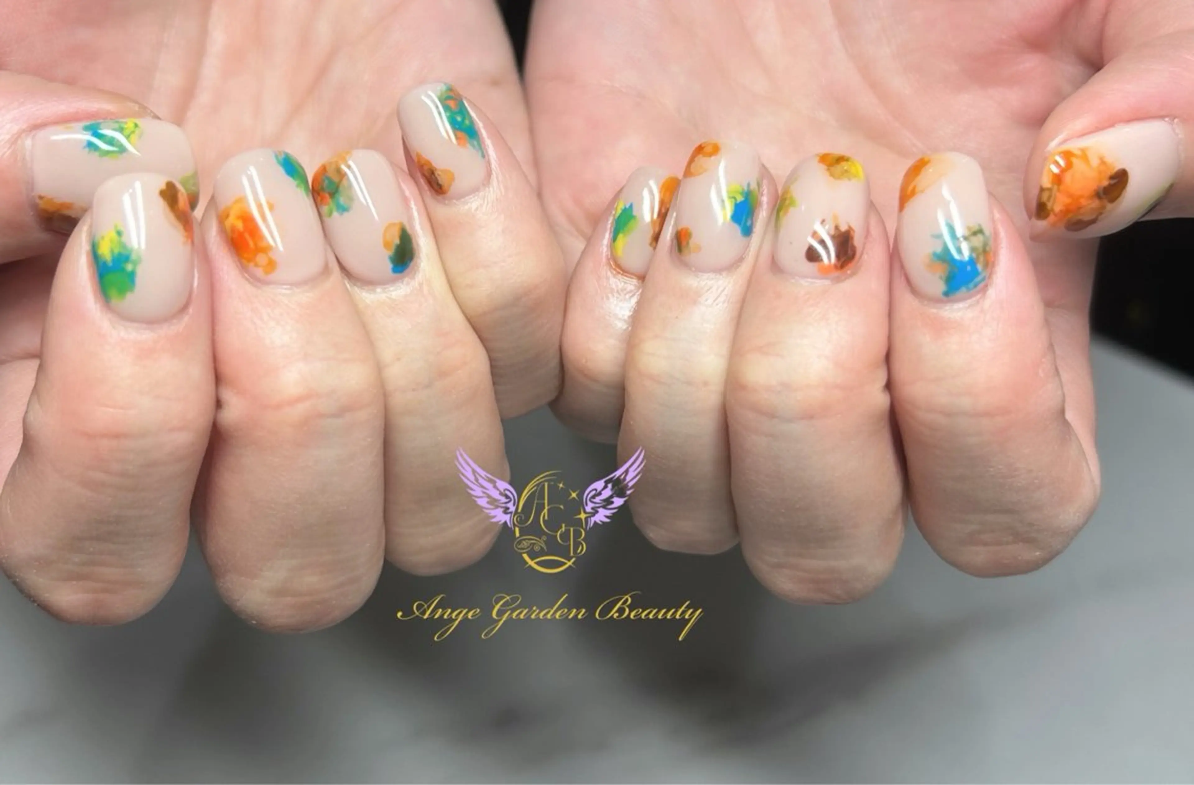 ネイル 持ち込み ニュアンスネイル ハンドネイル AngeGarden Beautymihoのネイルデザイン