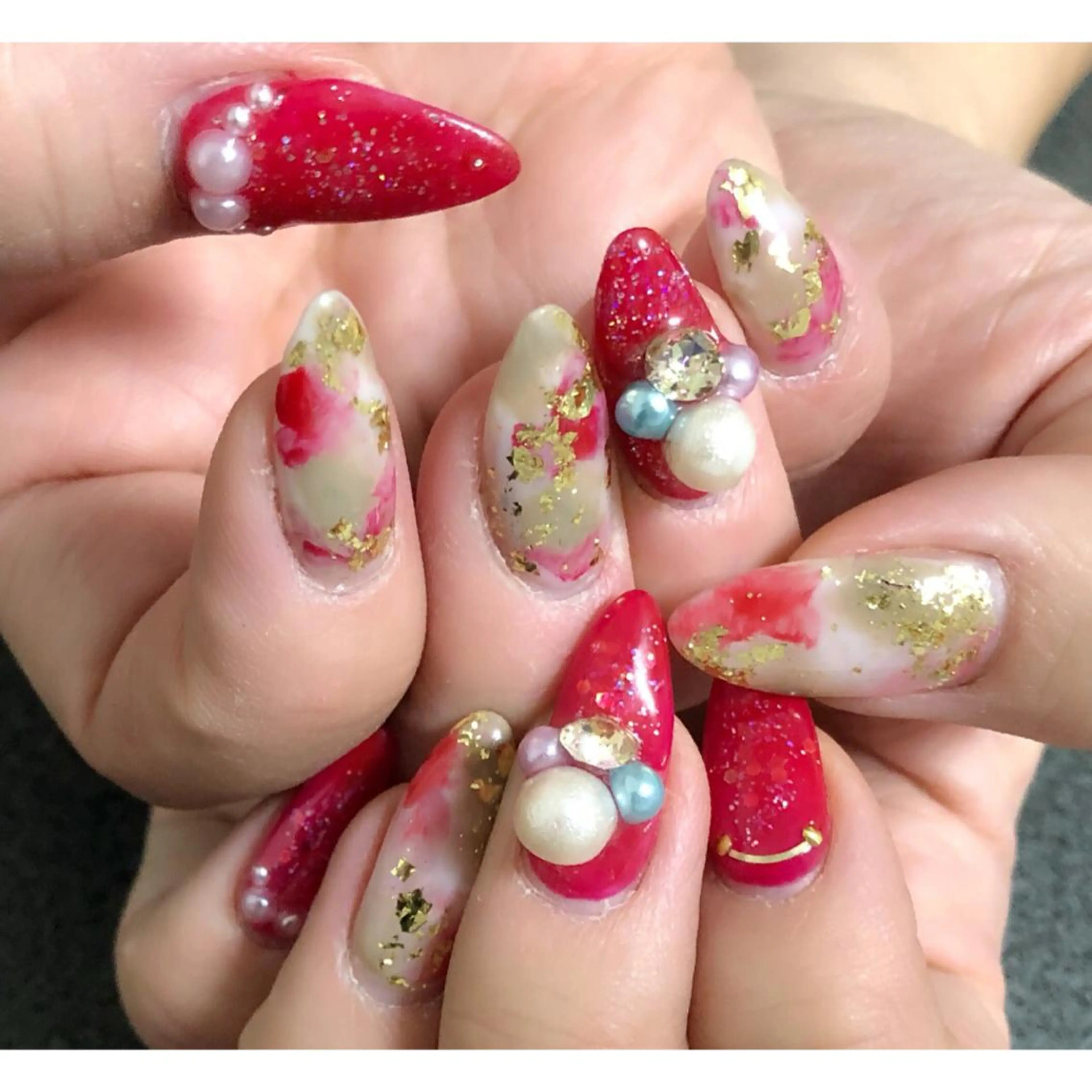 ネイル 中谷 亜佑美のネイルデザイン