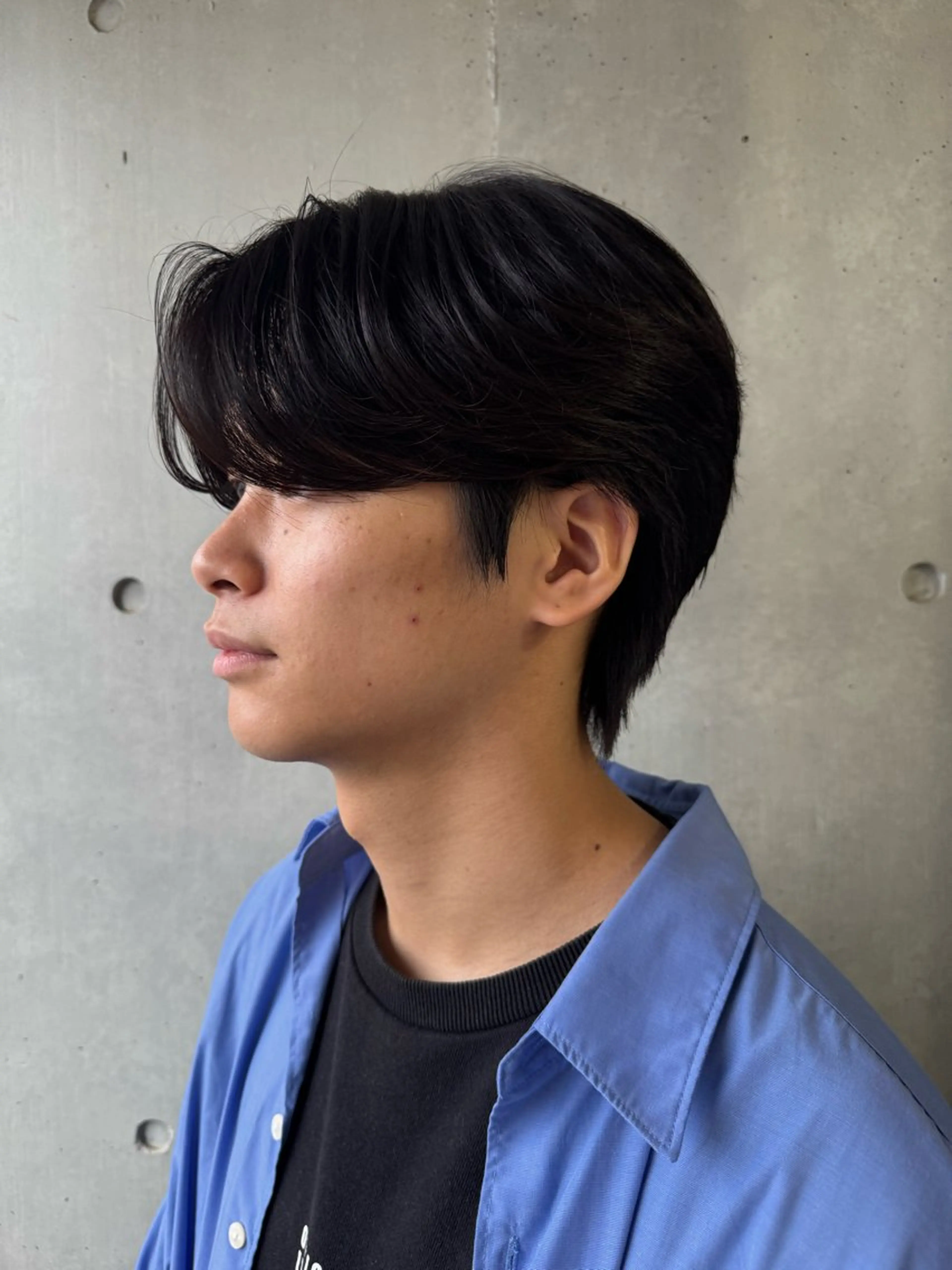 メンズ メンズ職人/センター パート/富沢真斗のヘアスタイル