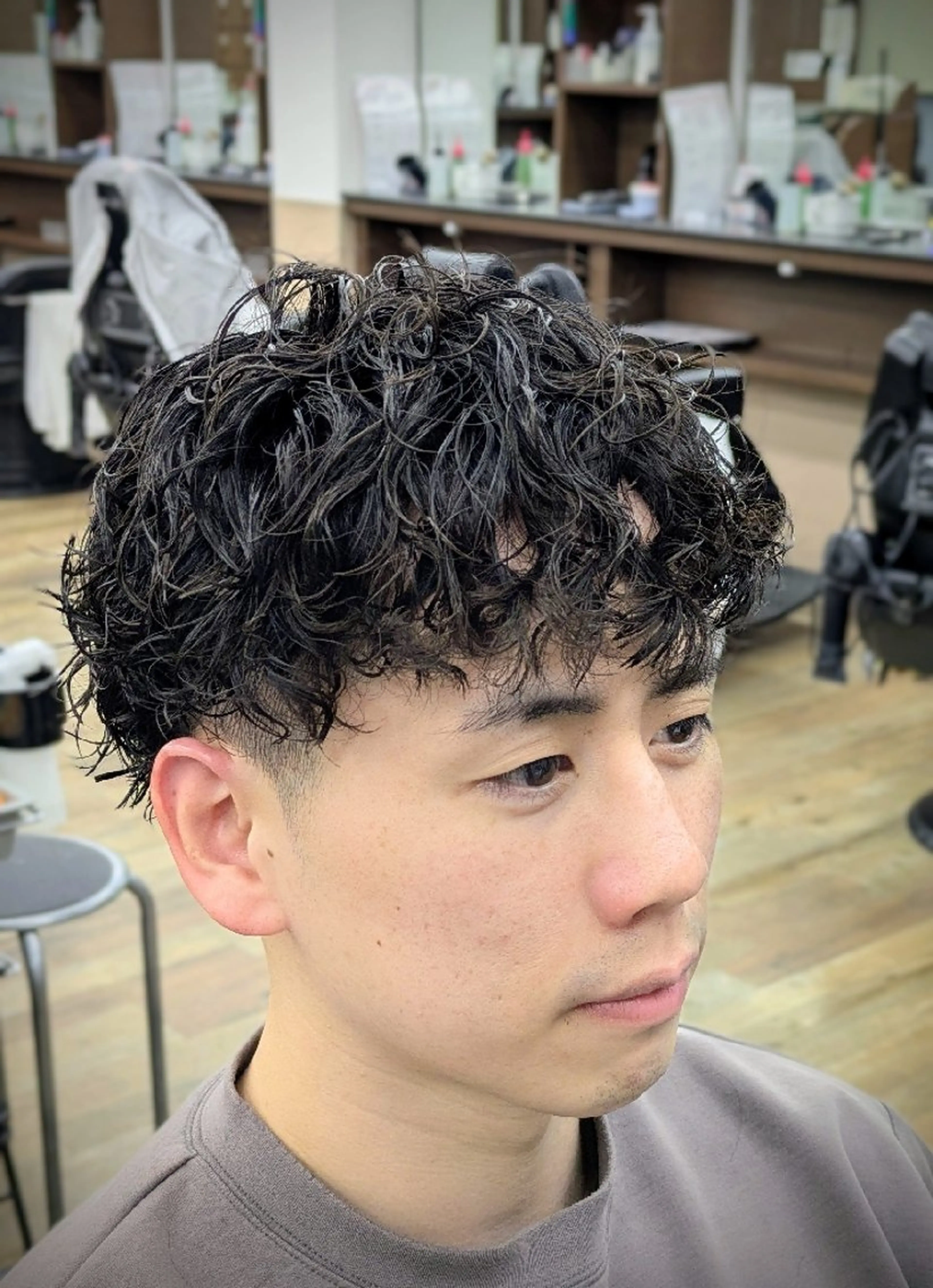 ショート パーマ 理容プラージュ燕三条 福井のヘアスタイル