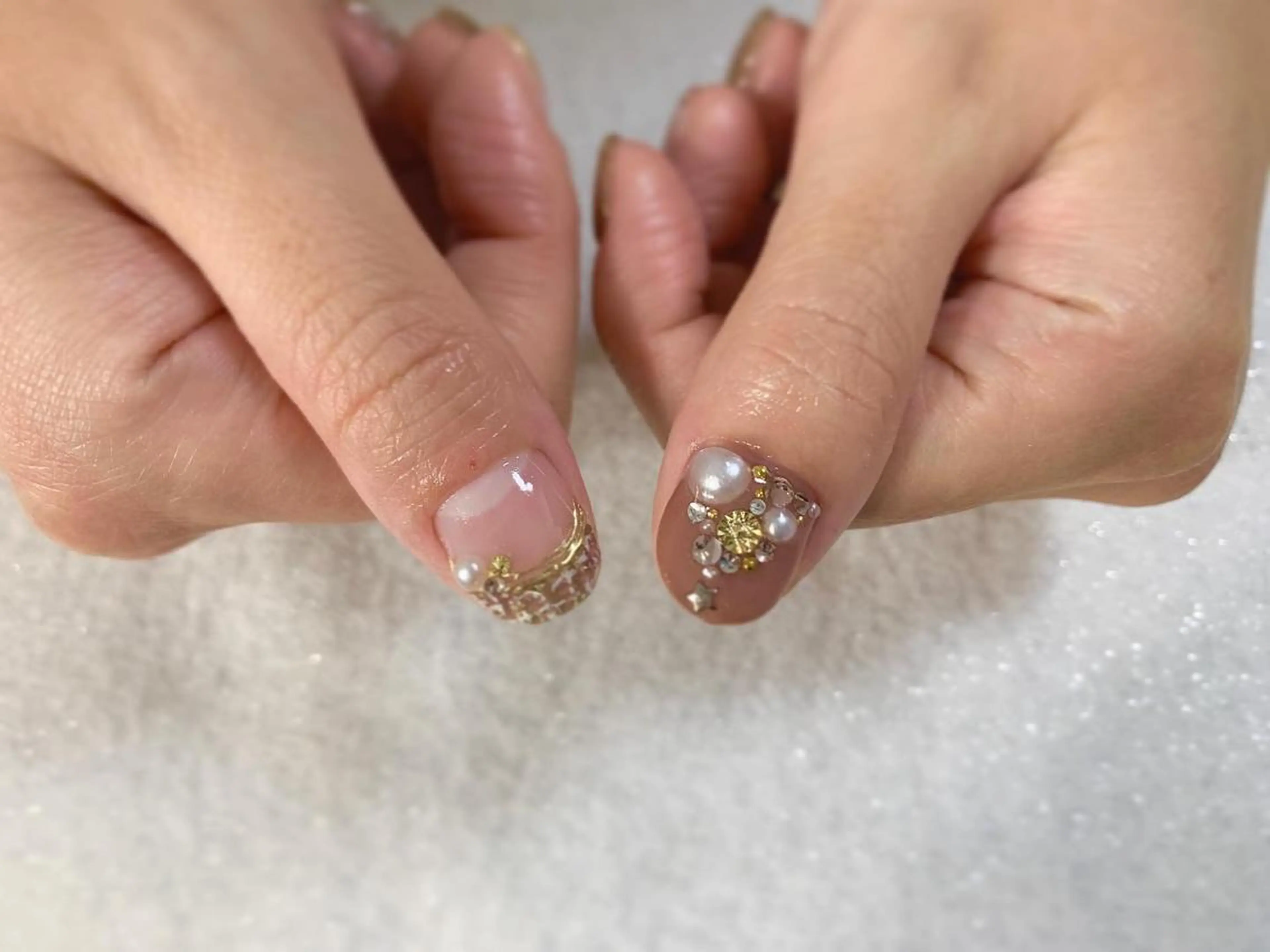 ネイル ハンドネイル 手塚 里奈のネイルデザイン