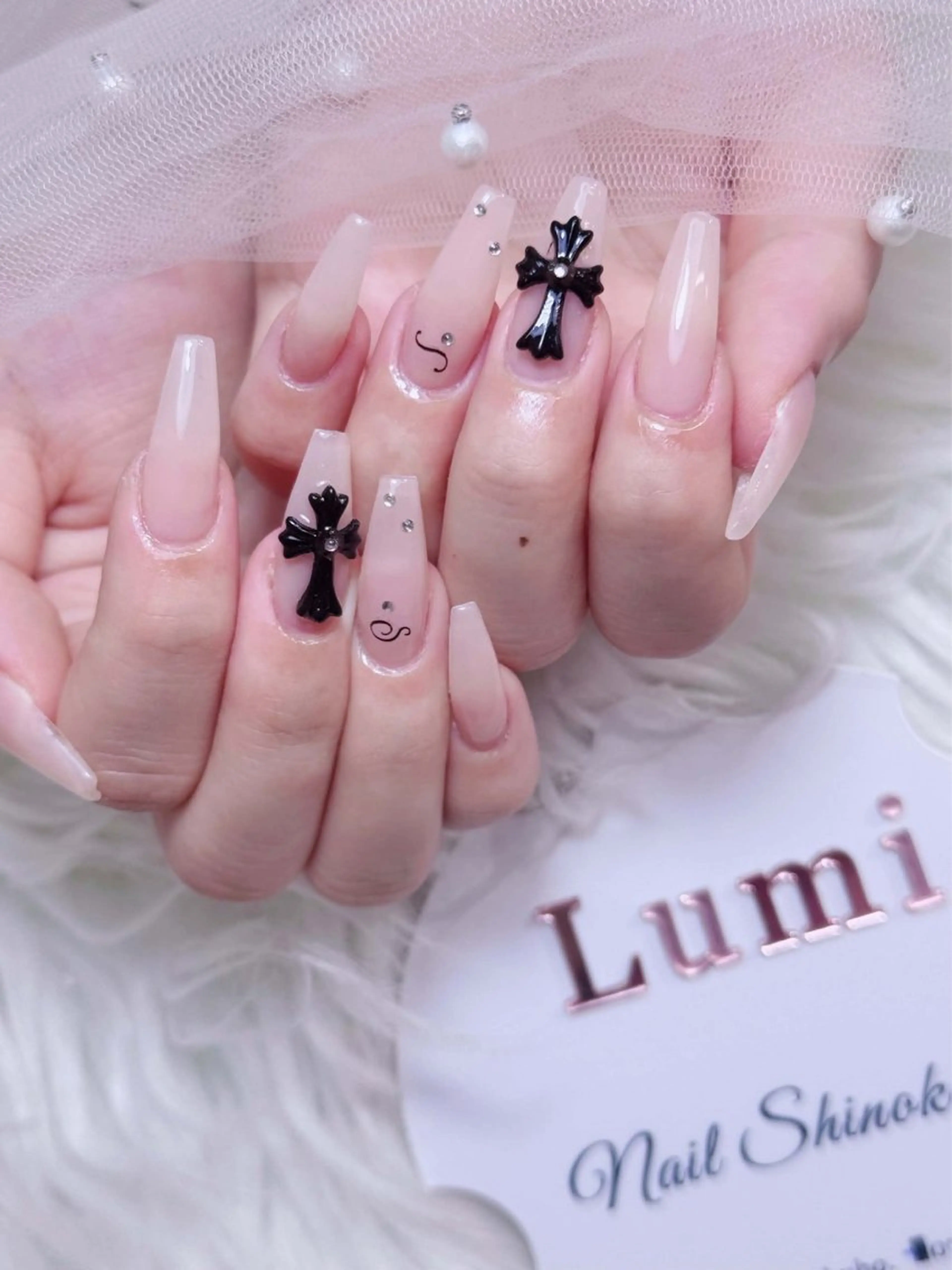ネイル オーロラネイル チークネイル 長さ出し フレンチネイル 韓国ネイル ハンドネイル Lumi Shinokuboのネイルデザイン
