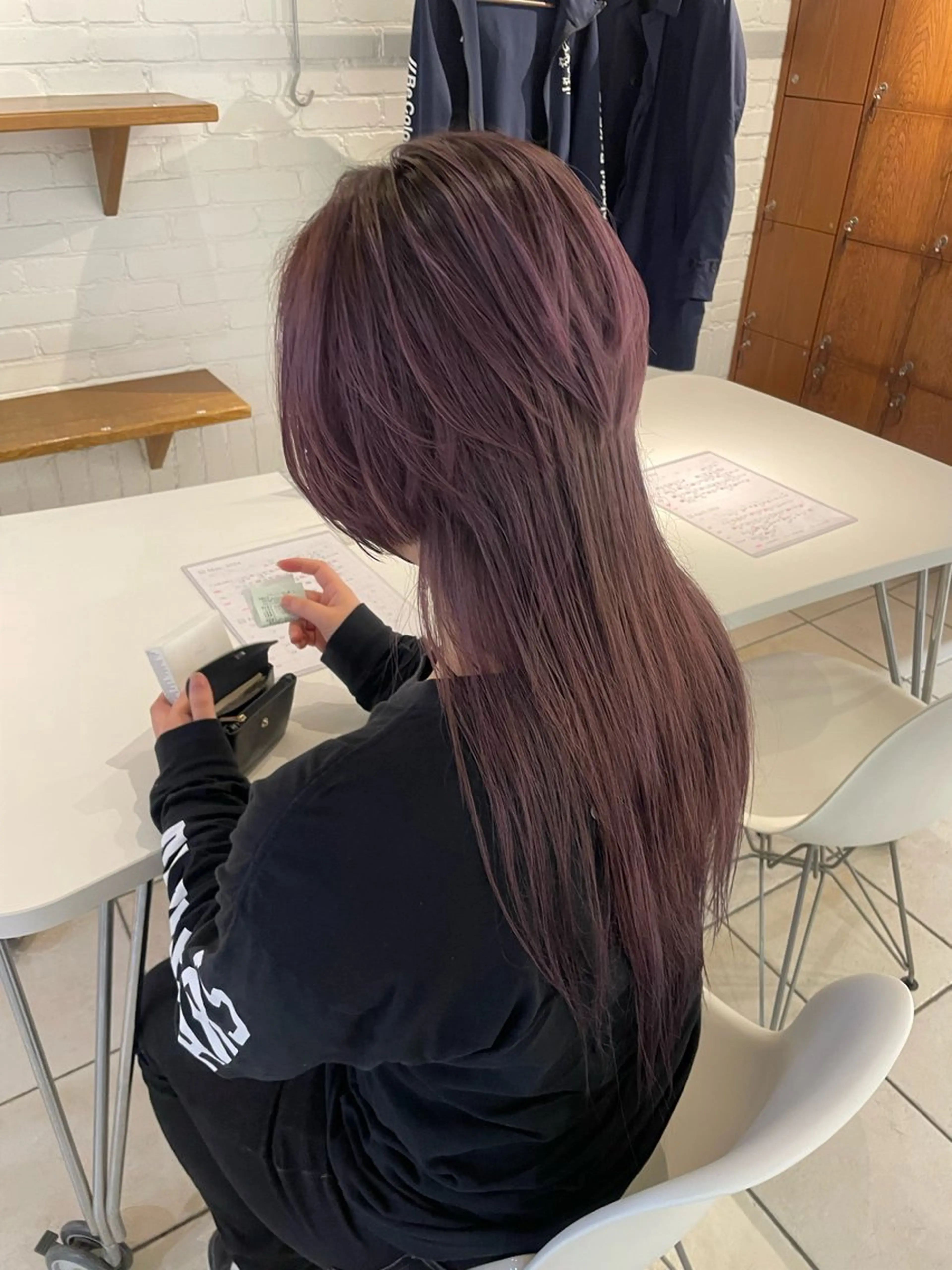 ロング ウルフカット 🌟デザインカラー 🌟コノミ🌟のヘアスタイル