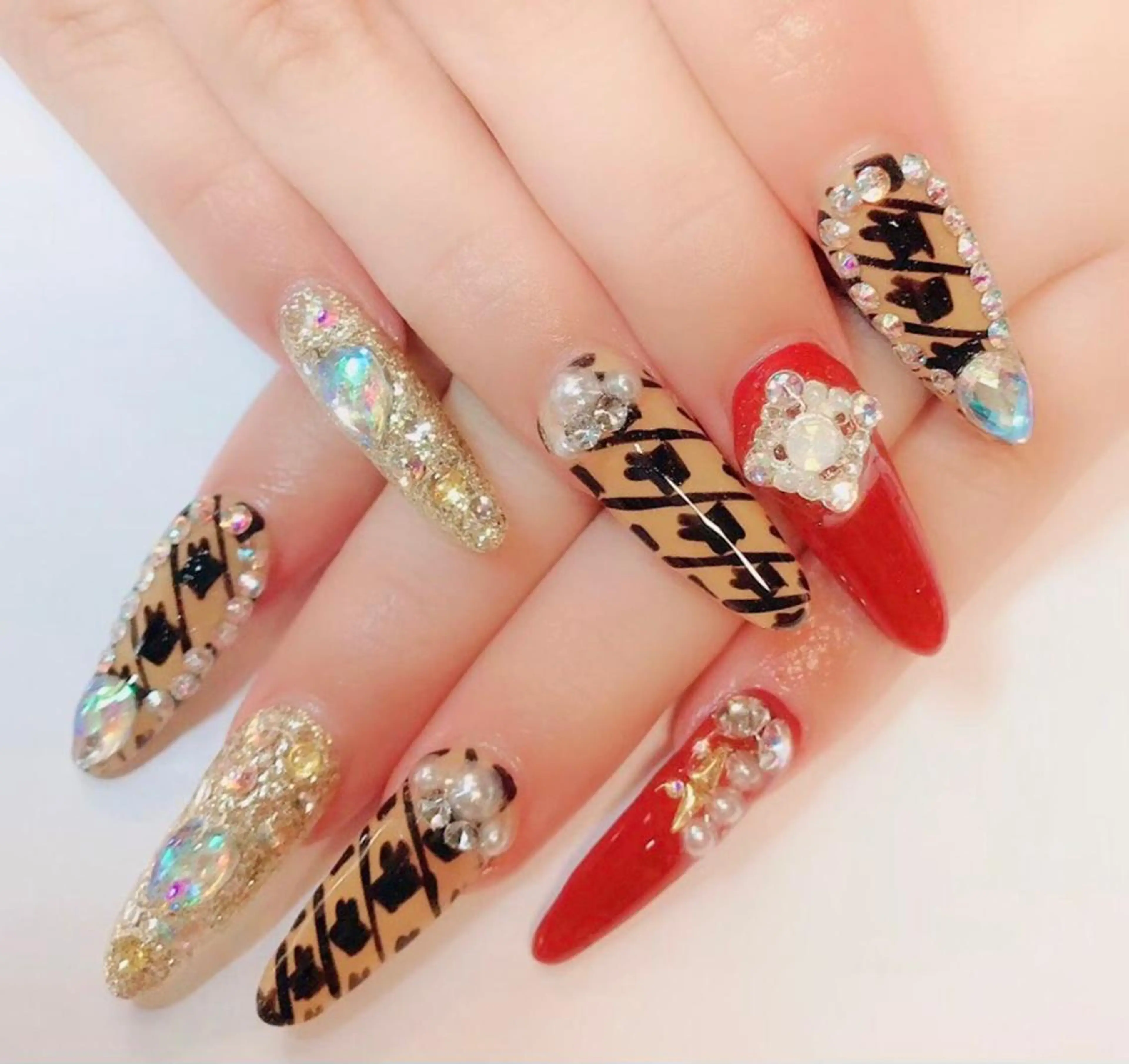 ネイル ハンドネイル 🦋AYNIL🦋 ナチュラル専門店♥️のネイルデザイン