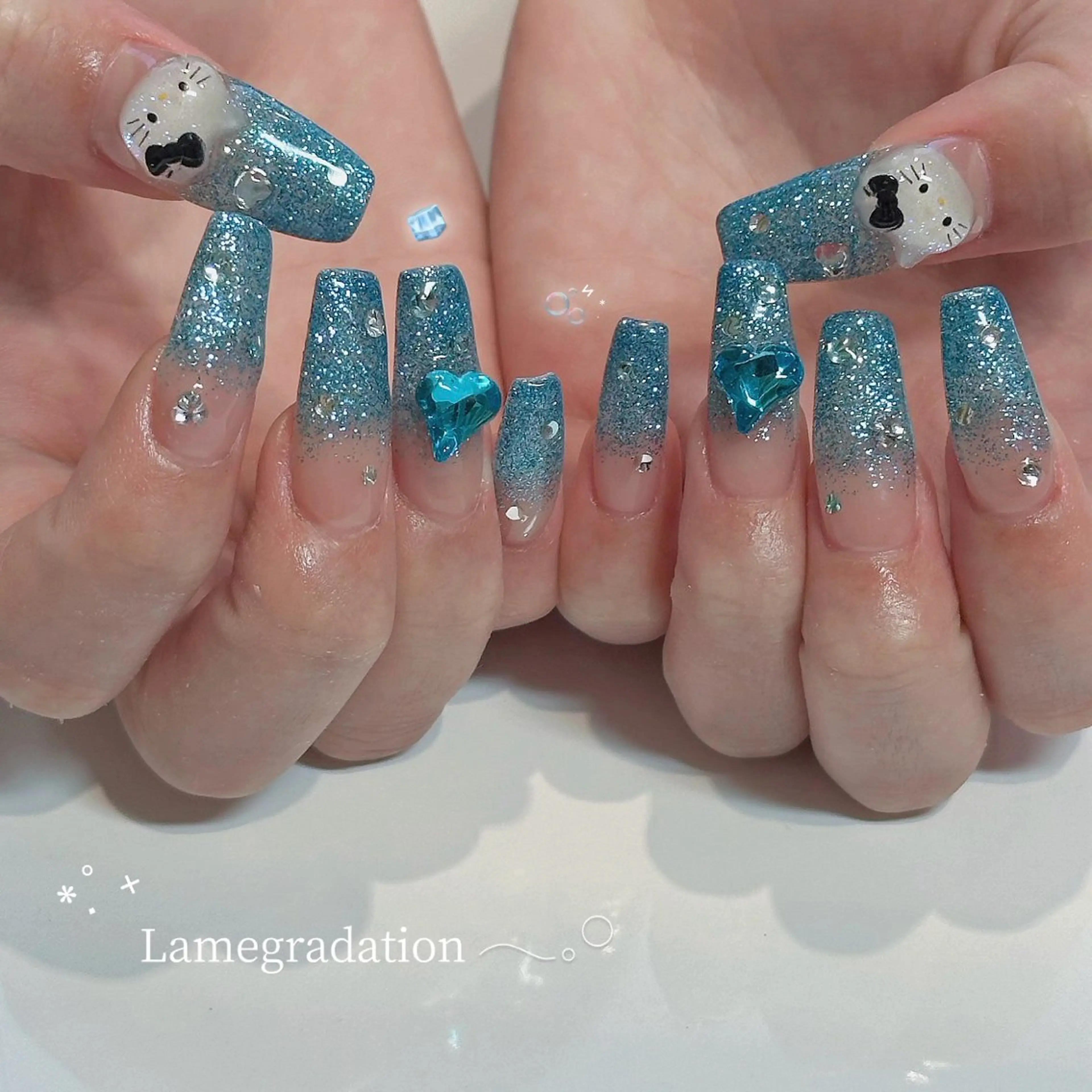 ネイル Allure 桑田麻南のネイルデザイン