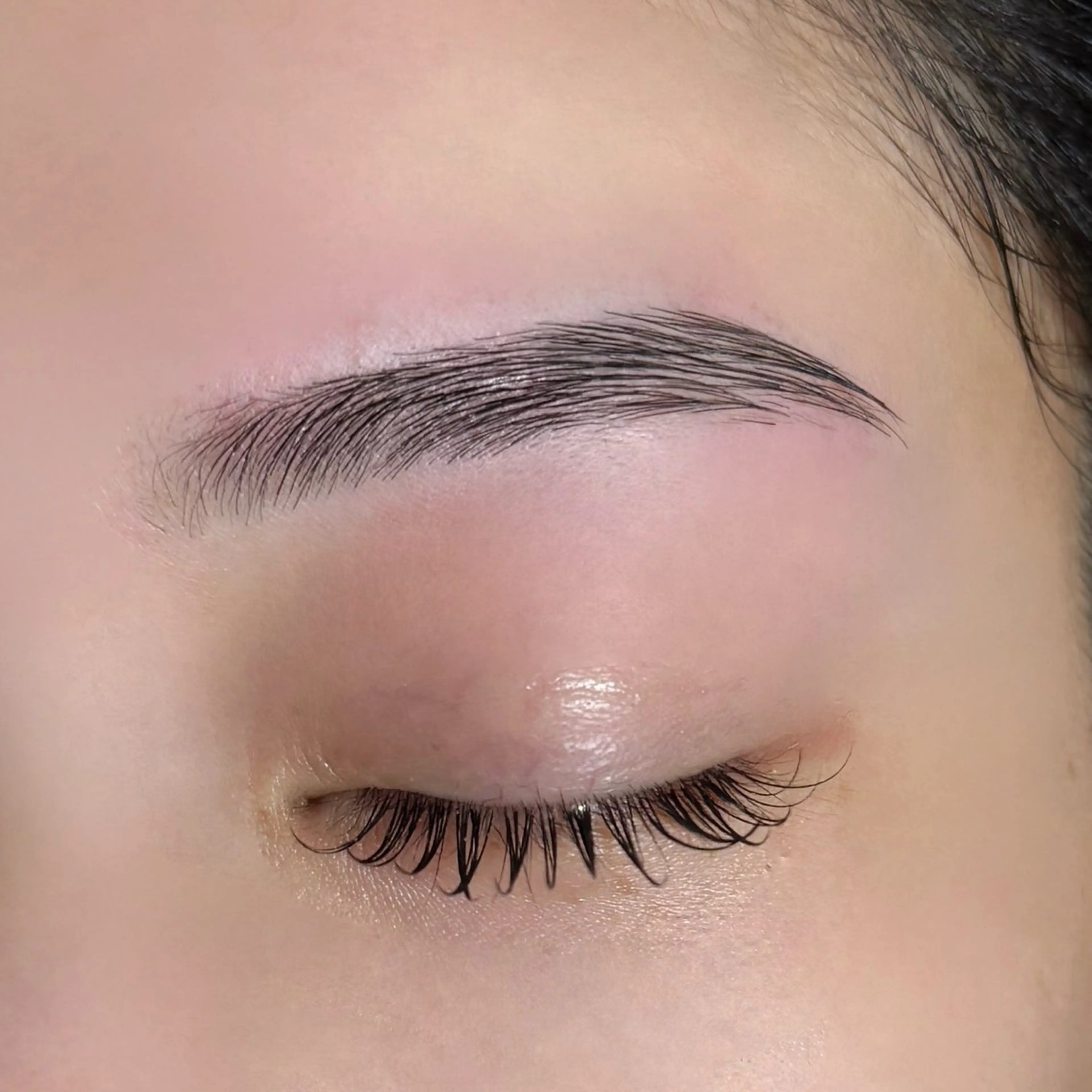 アイブロウ iolo ひなたのマツエク・マツパデザイン