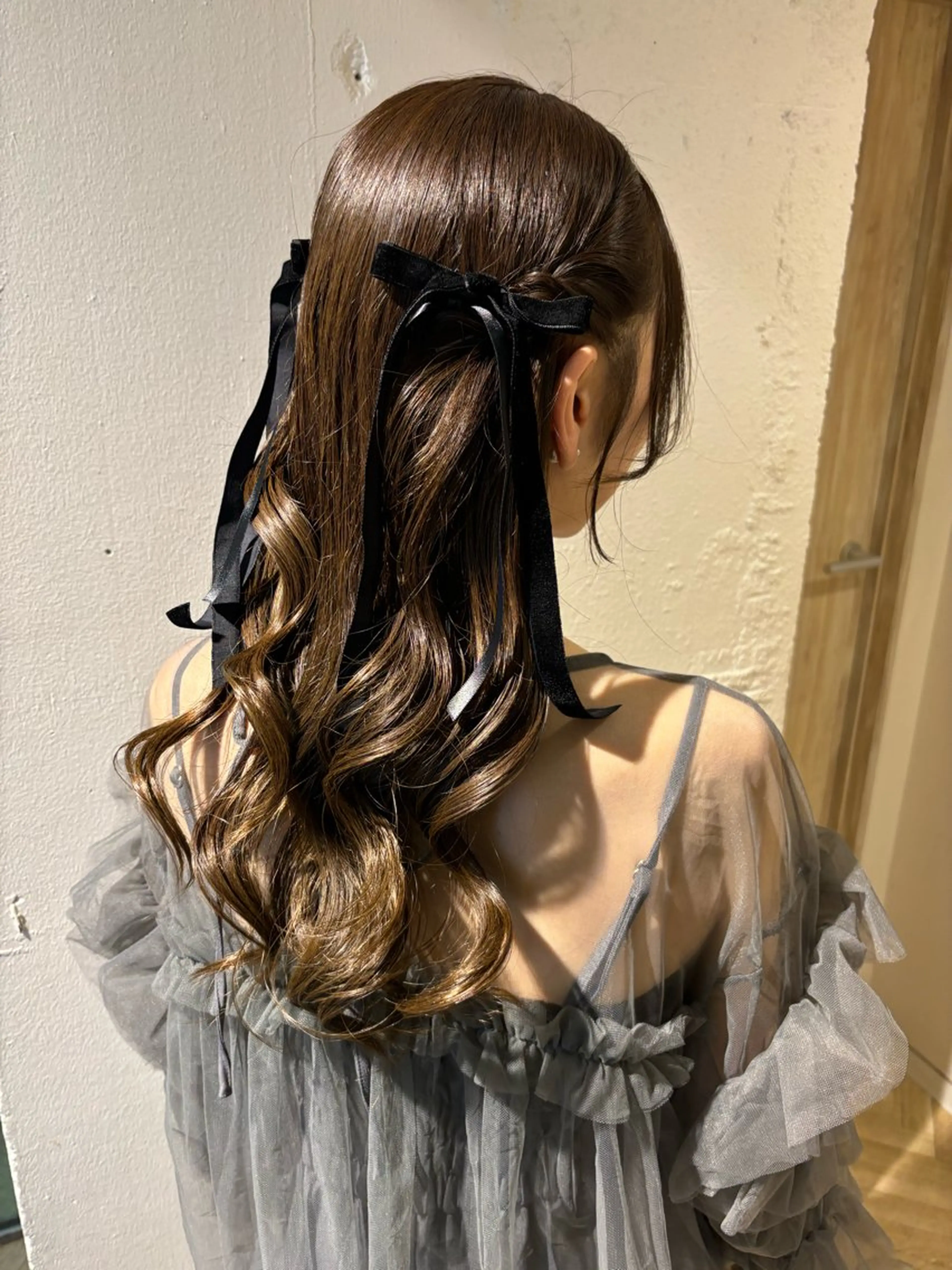 ヘアアレンジ ヘアセット 𝐀𝐲𝐚𝐤𝐚 /艶髪/ストレートのヘアスタイル