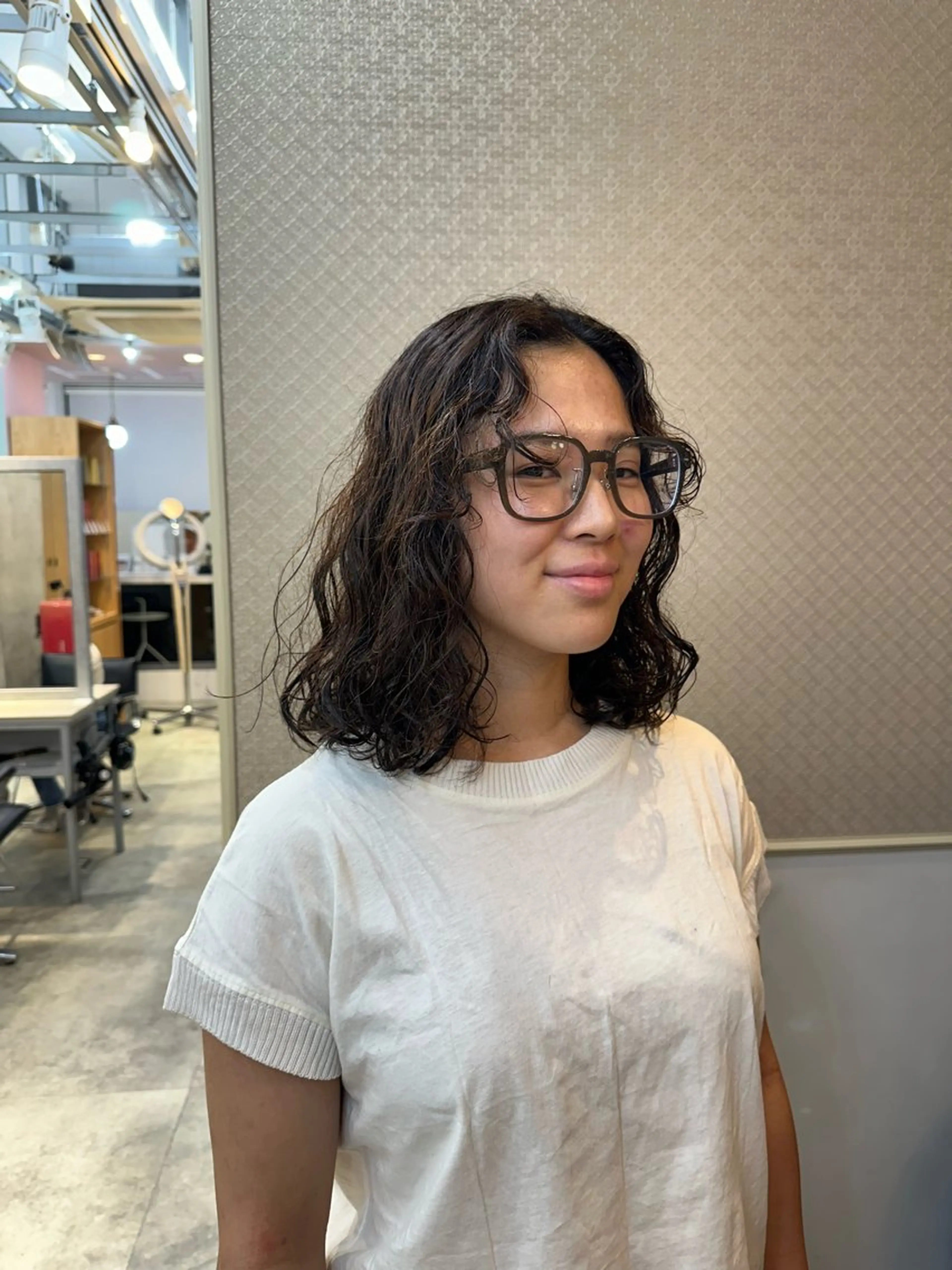 ミディアム パーマ ミディアムパーマ さとう あやかのヘアスタイル