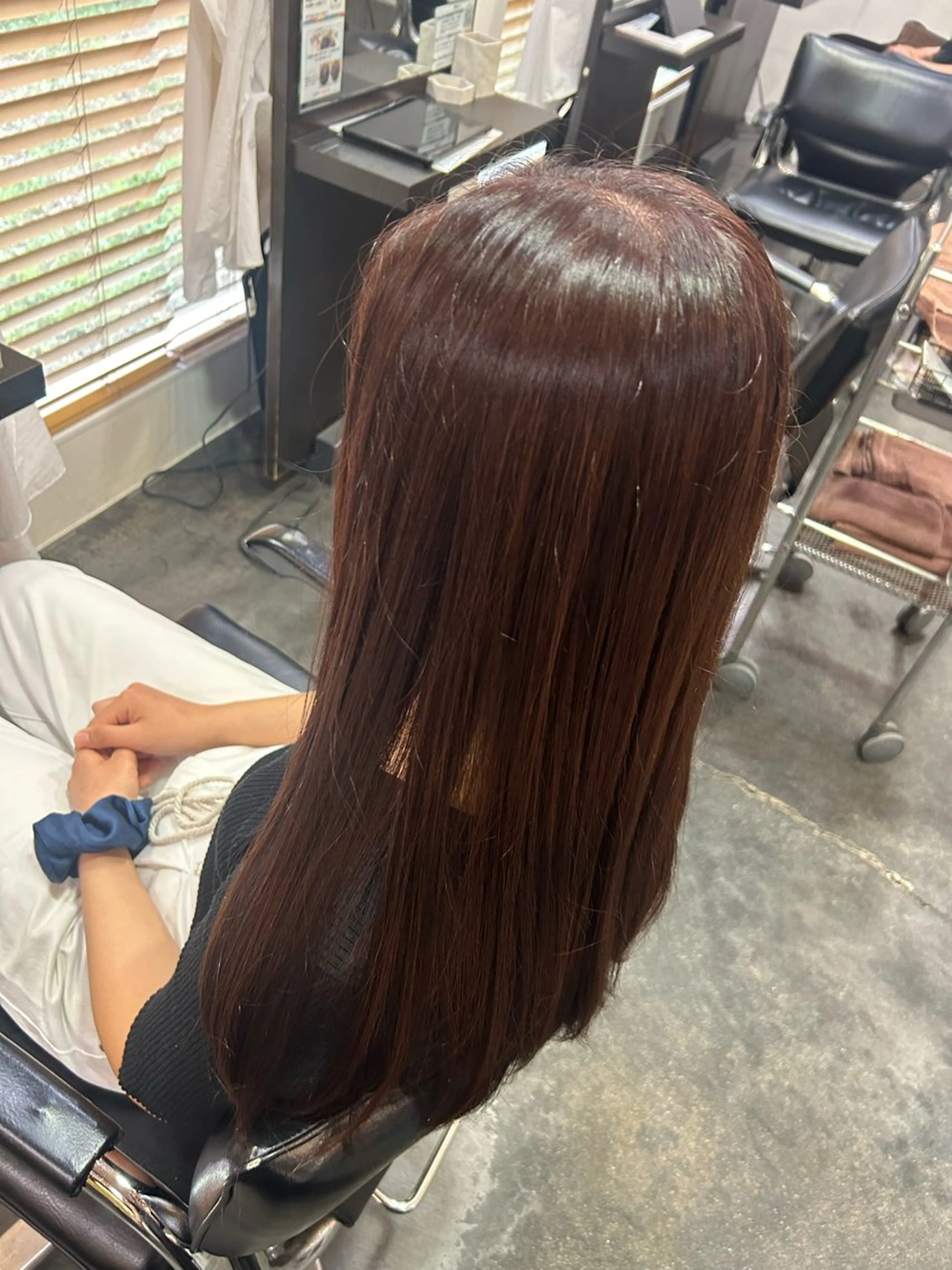 カラー（ワンカラー）or グレイカラー(白髪染め)の写真