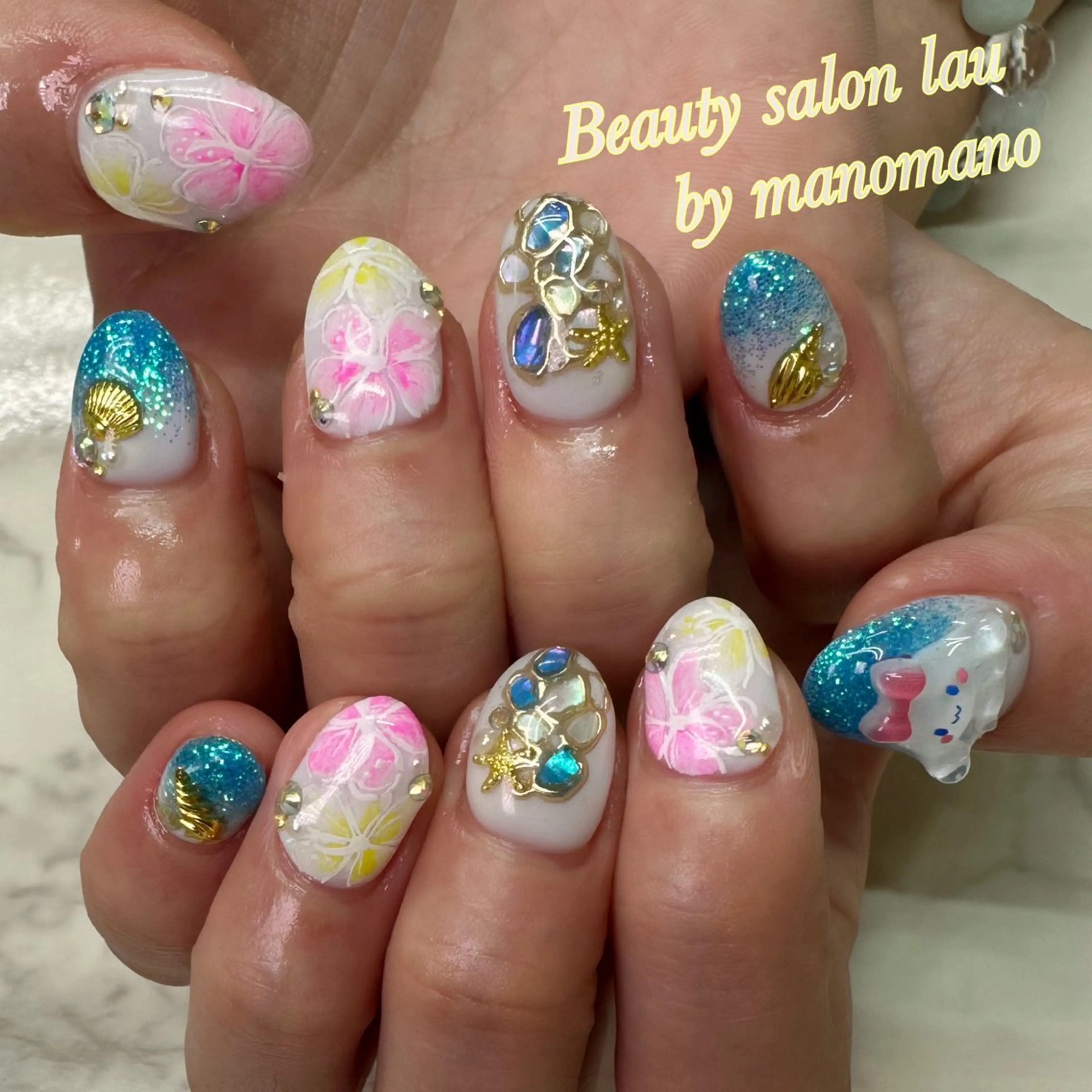 ネイル ハンドネイル ラウバイマノマノ なかざとのネイルデザイン