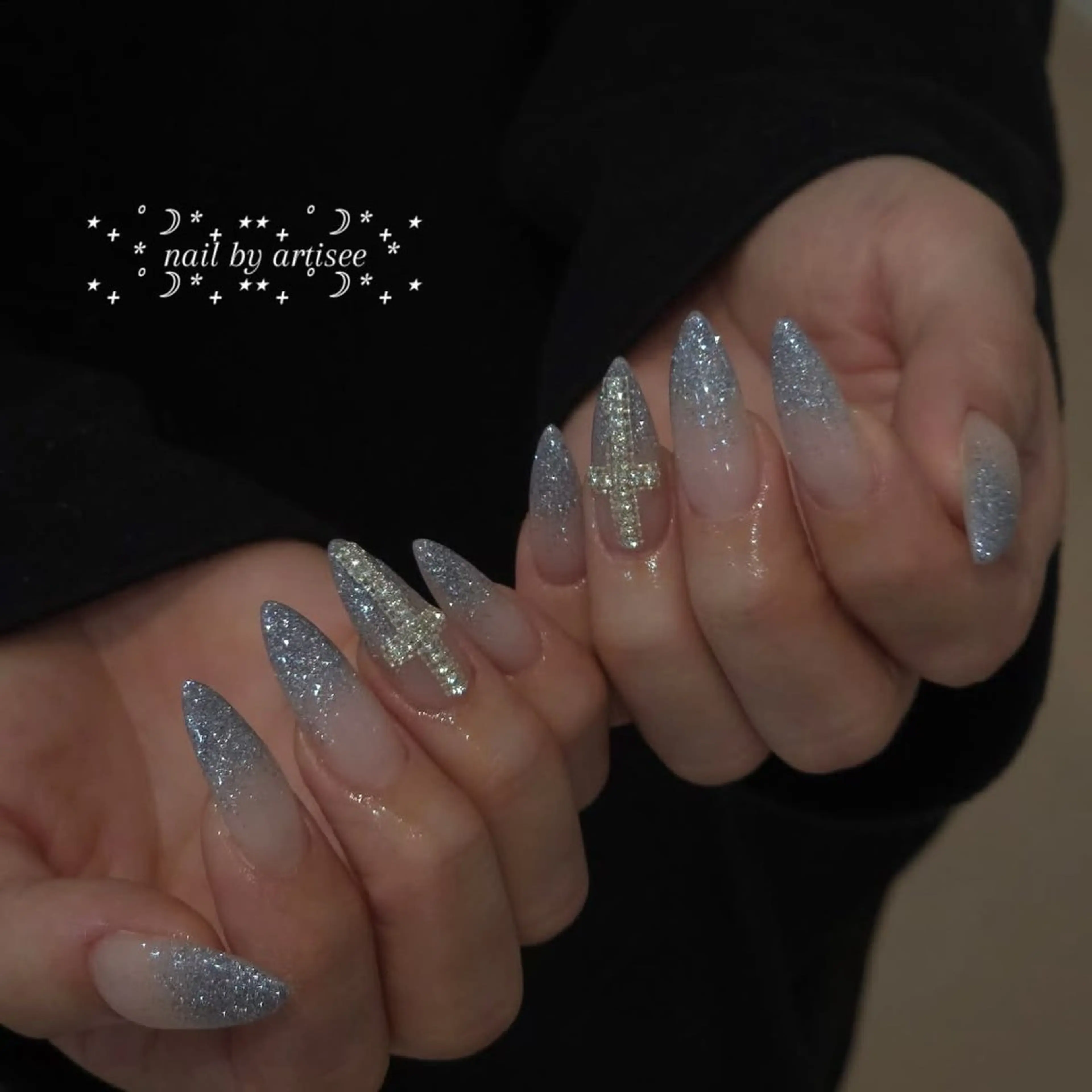 カラー グラデーションカラー ピンクカラー ハンドネイル AIN Nailのネイルデザイン
