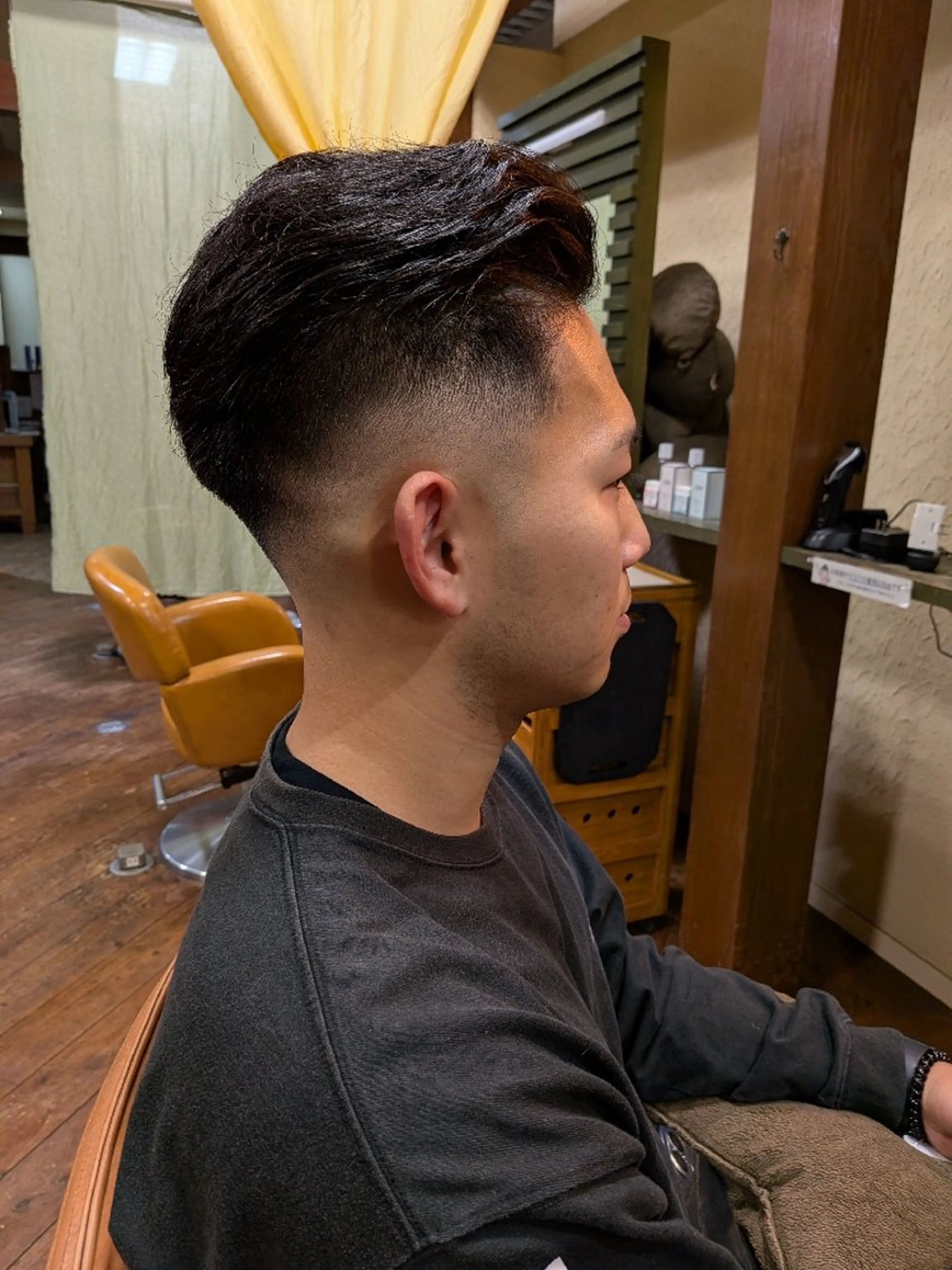 ショート メンズ カット 本田 圭輔のヘアスタイル