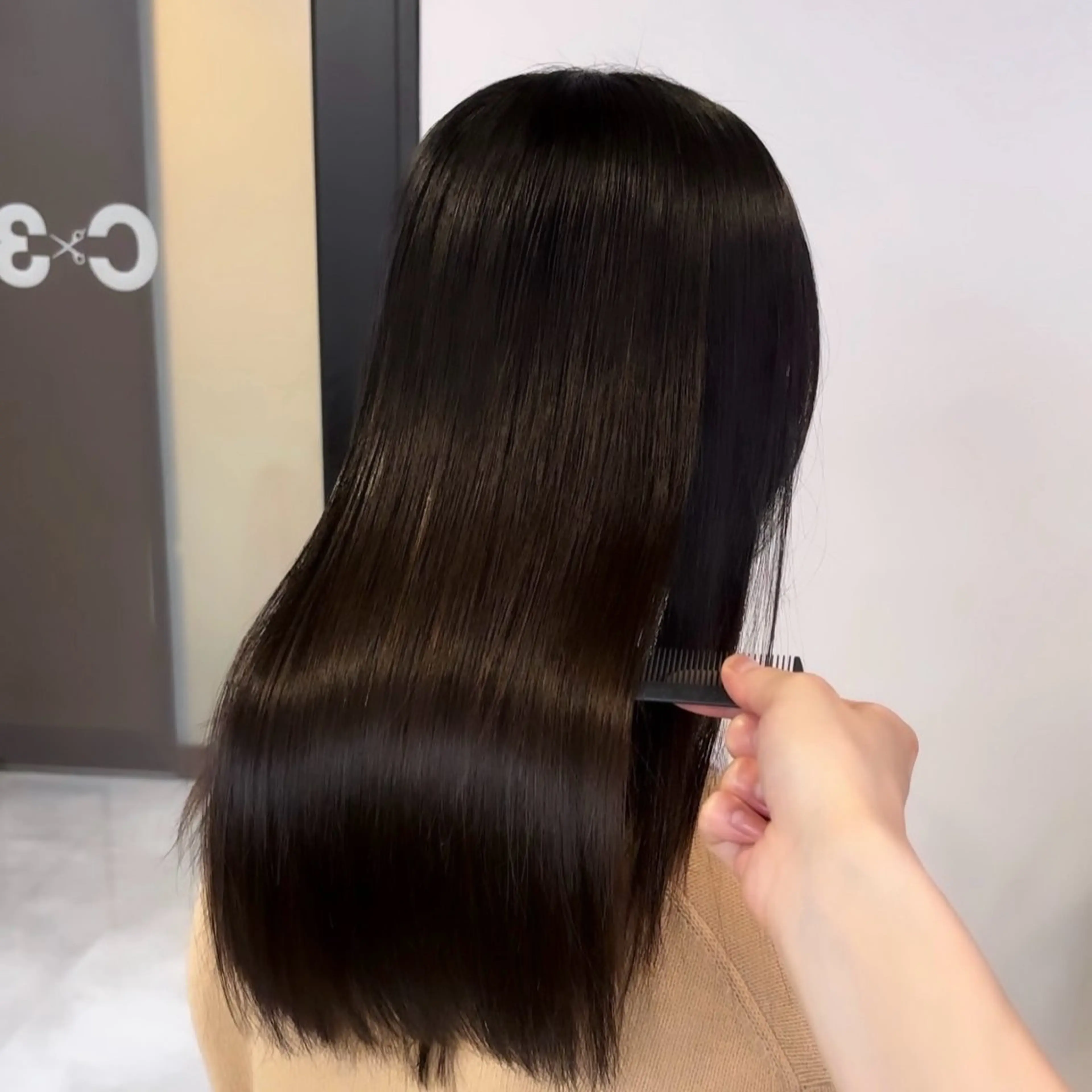 ロング 縮毛矯正 Ren. 🦋デザインカラーのヘアスタイル