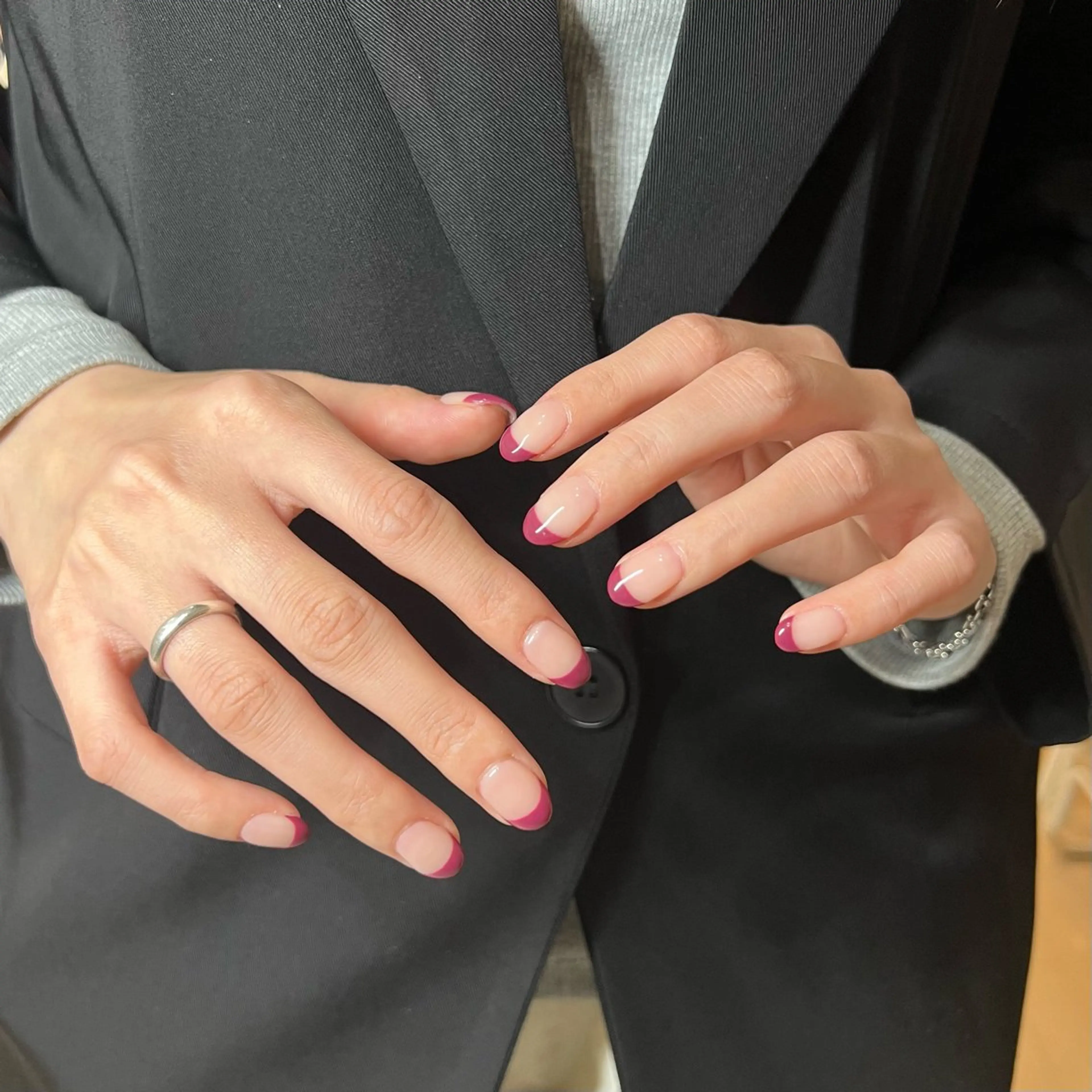 ネイル フレンチネイル Momoka ネイリスト福岡/薬院のネイルデザイン