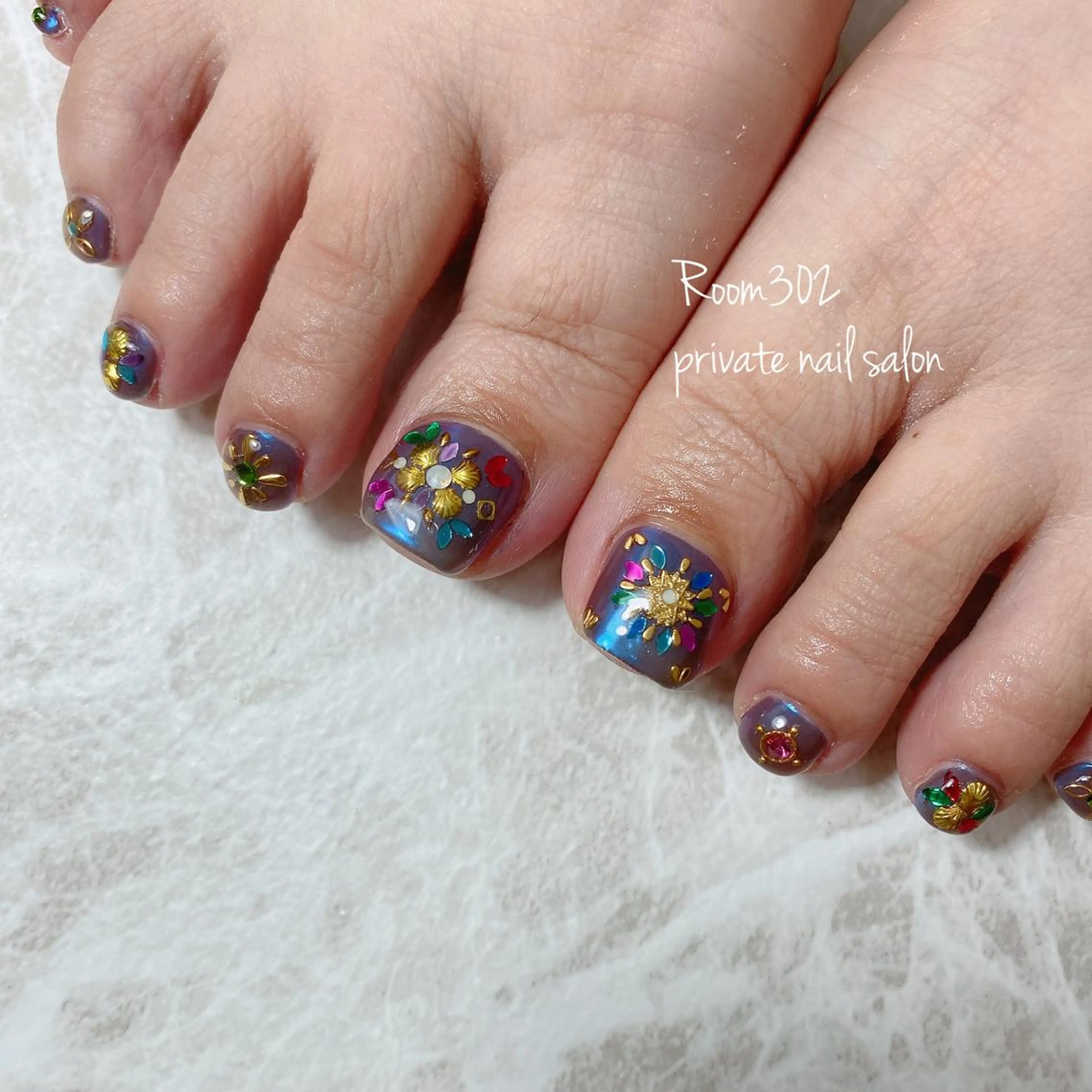 ネイル 持ち込み Room 302のネイルデザイン