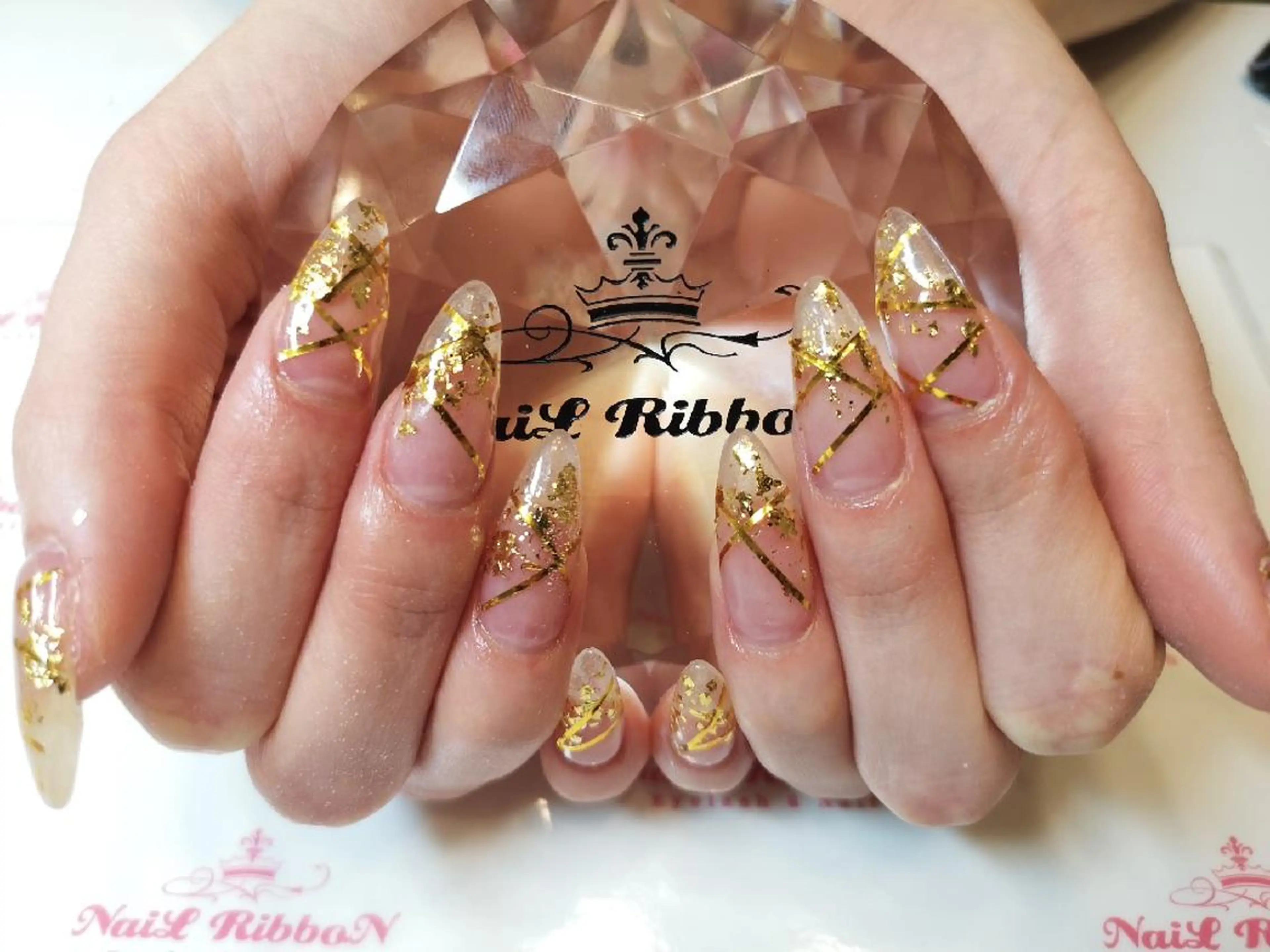 ネイル ハンドネイル ネイルリボン 受付スタッフのネイルデザイン