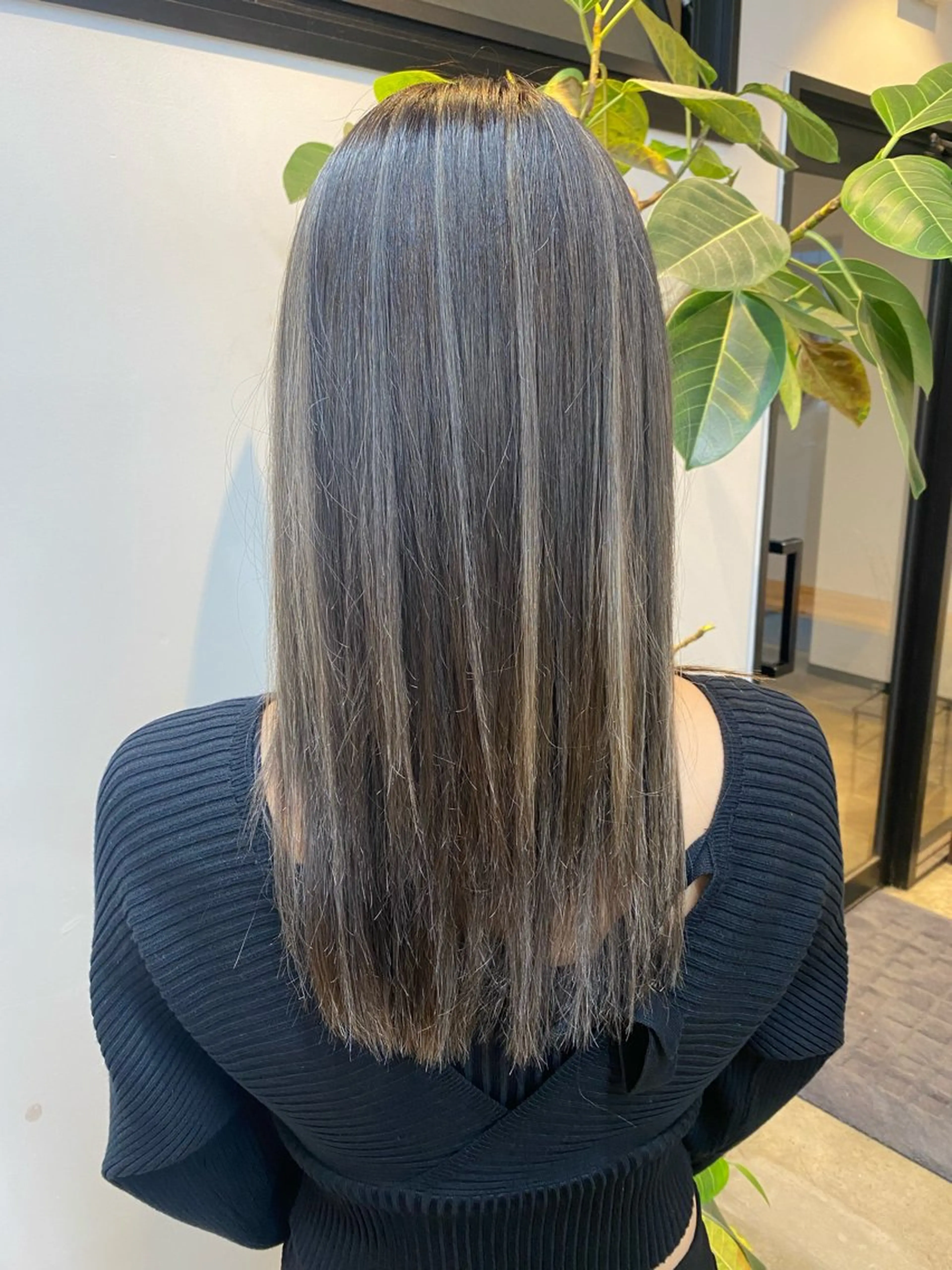 セミロング カラー 🌼ハイライト透明感 🌼maiのヘアスタイル