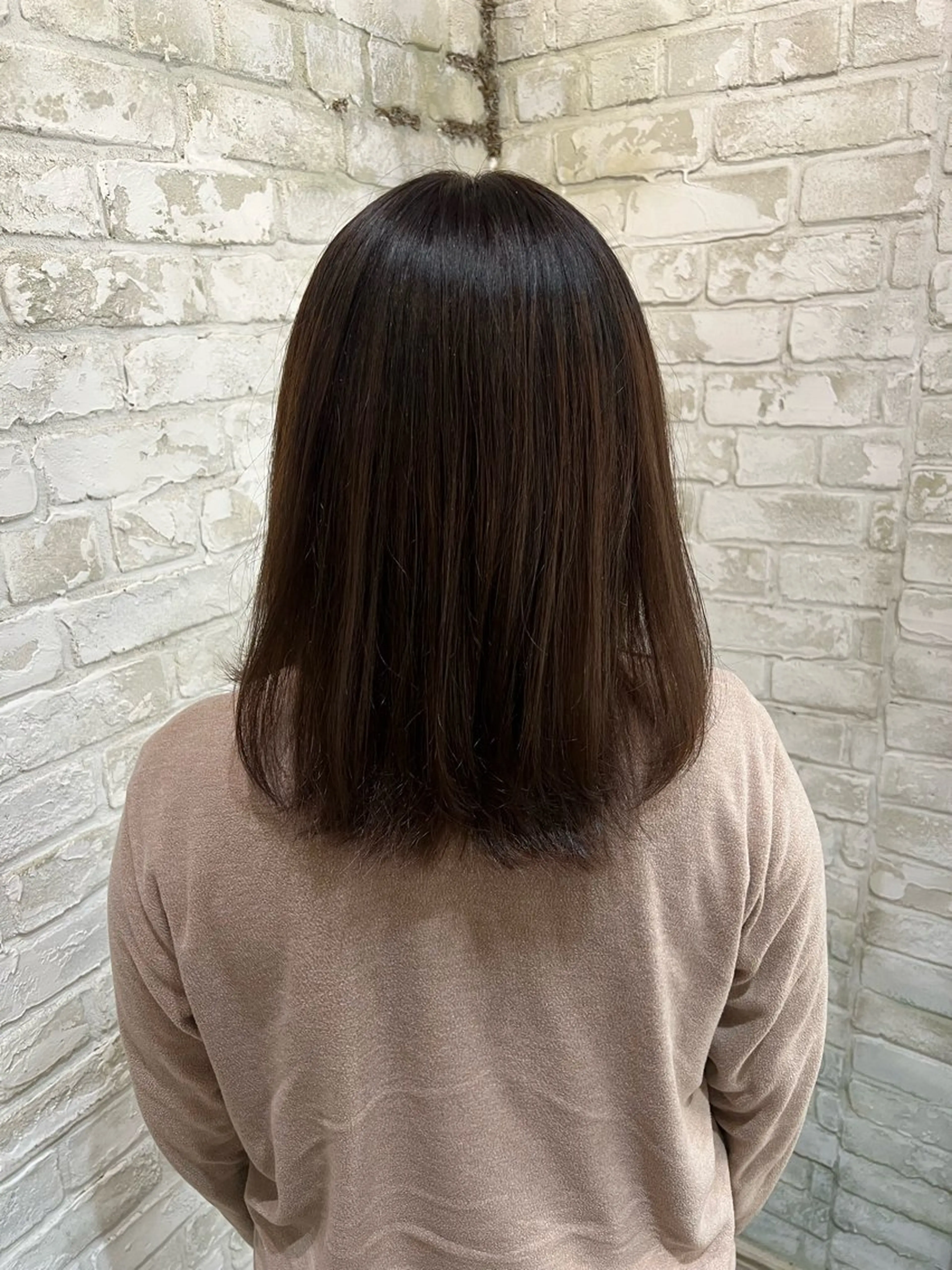 ミディアム レイヤーカット cloe仙台🌈 ヨネザワ アレンのヘアスタイル