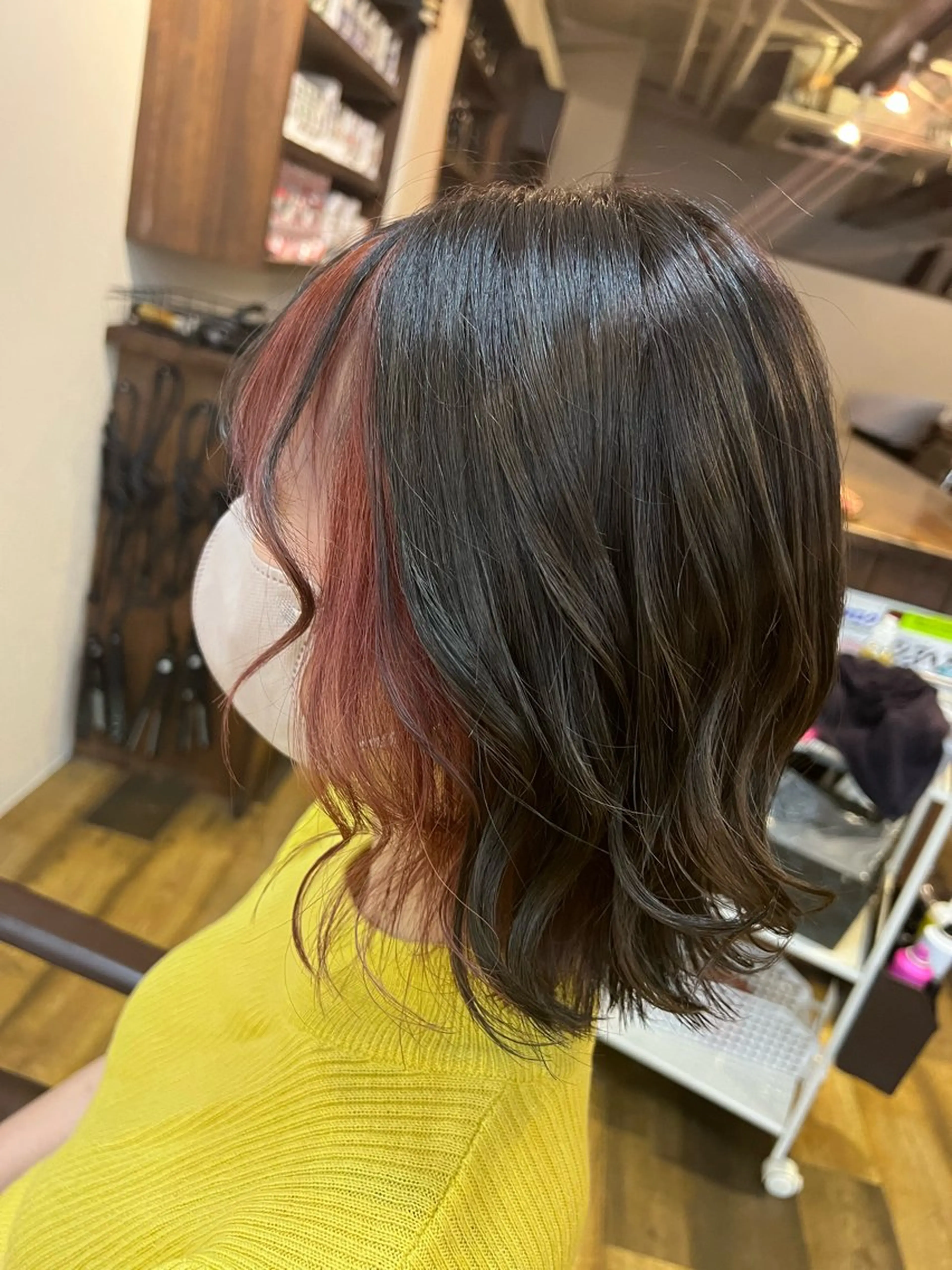 ミディアム カラー ミストバング  フェイスフレーミング 大西 碧海のヘアスタイル