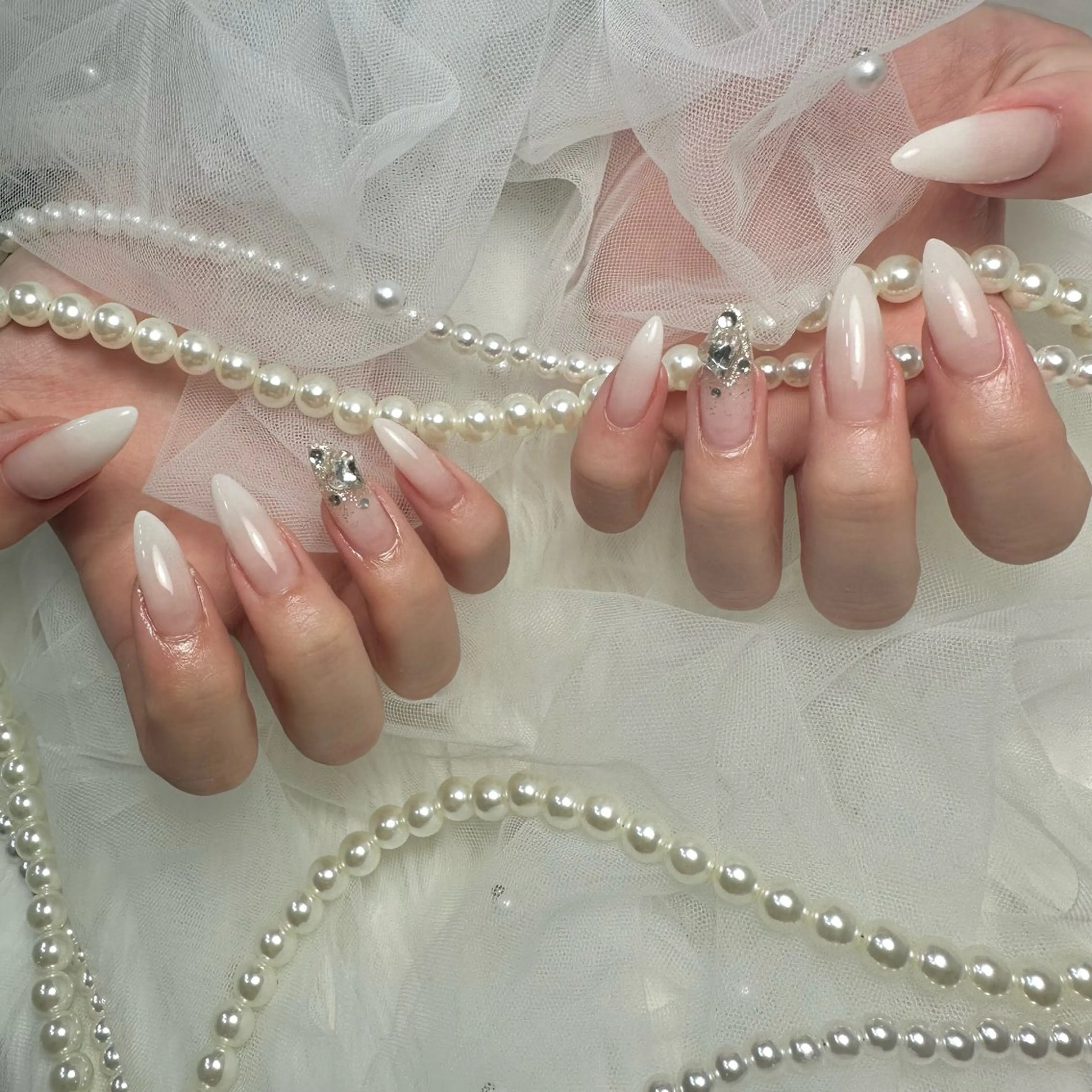 ネイル ハンドネイル Rosaxrosa AKANEのネイルデザイン