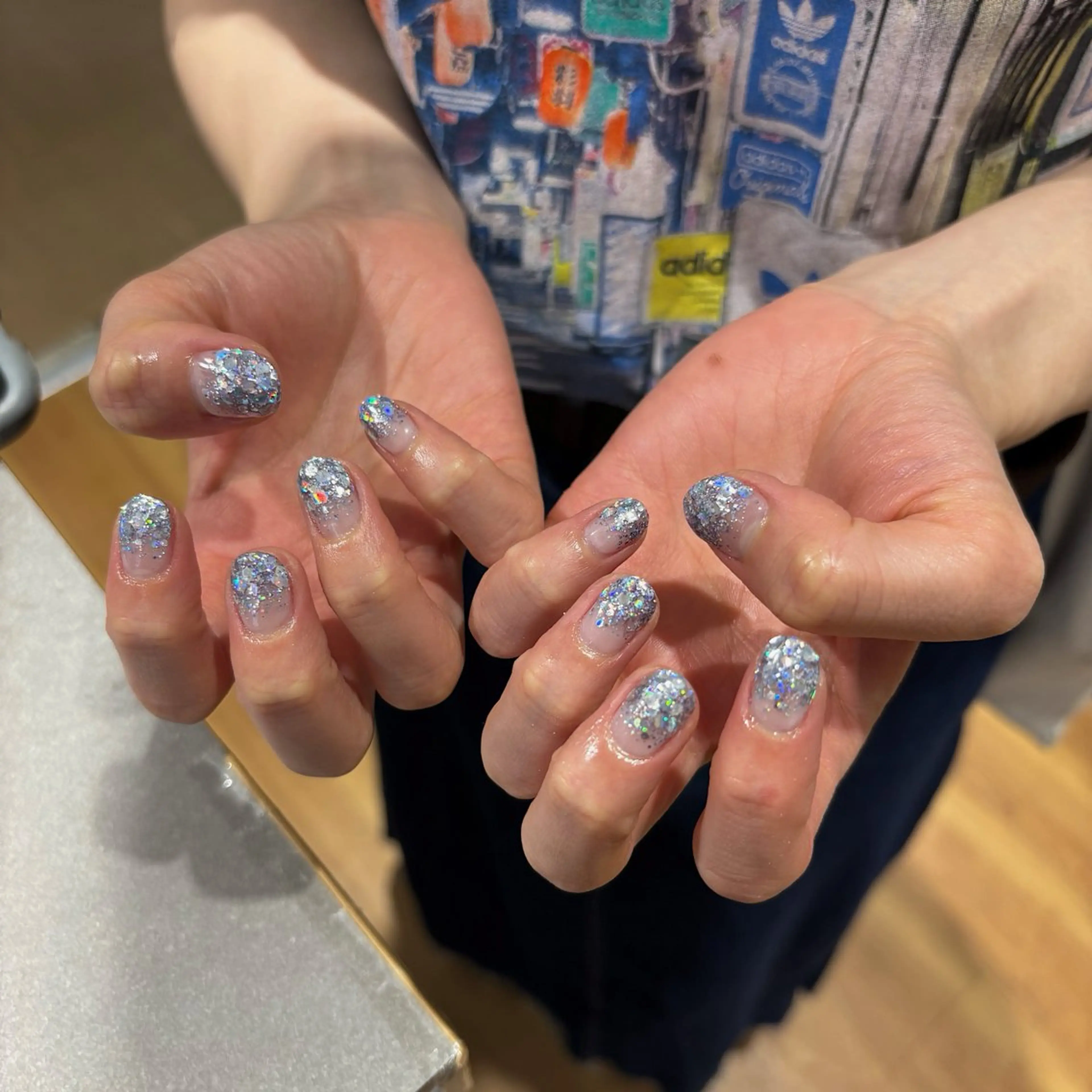 ネイル グラデーション ラメ(グリッター) ラメグラデーション &robe銀座店 runeのネイルデザイン