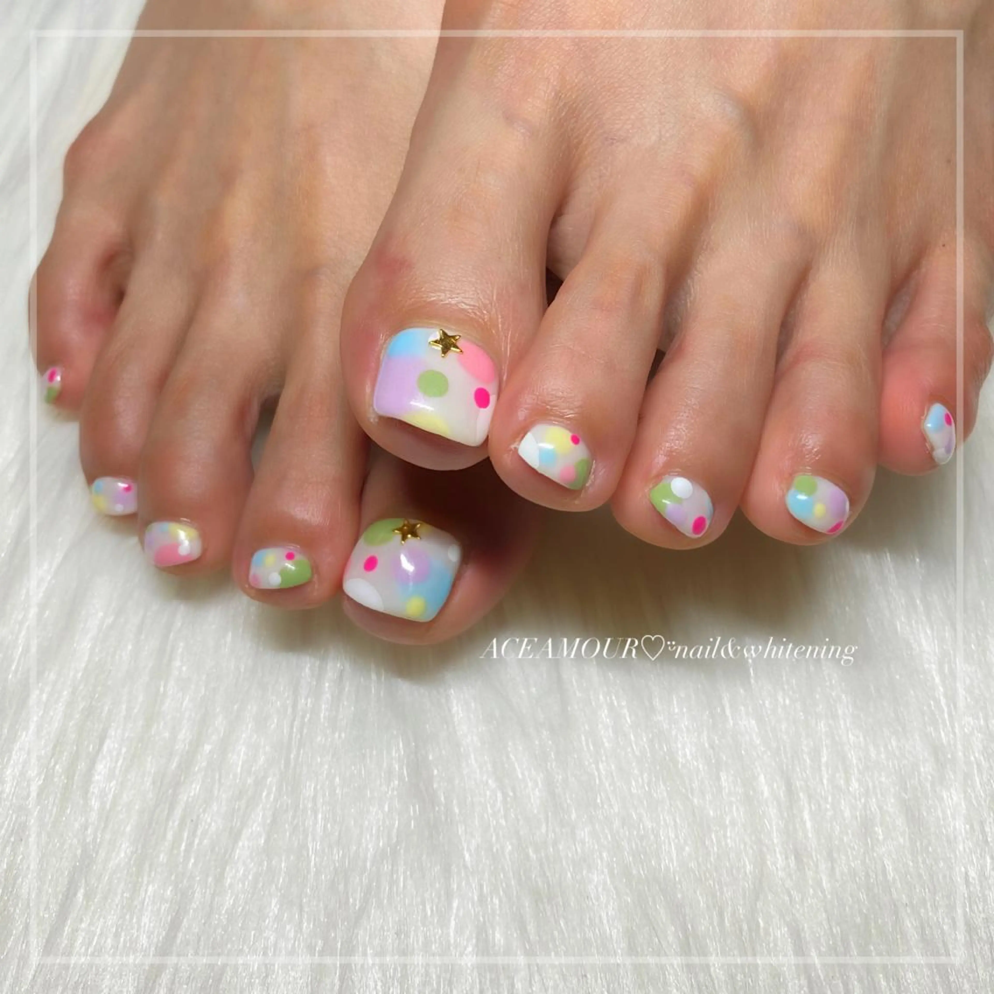 ネイル フットネイル ネイル/耳つぼ /新ホワイトニングのネイルデザイン